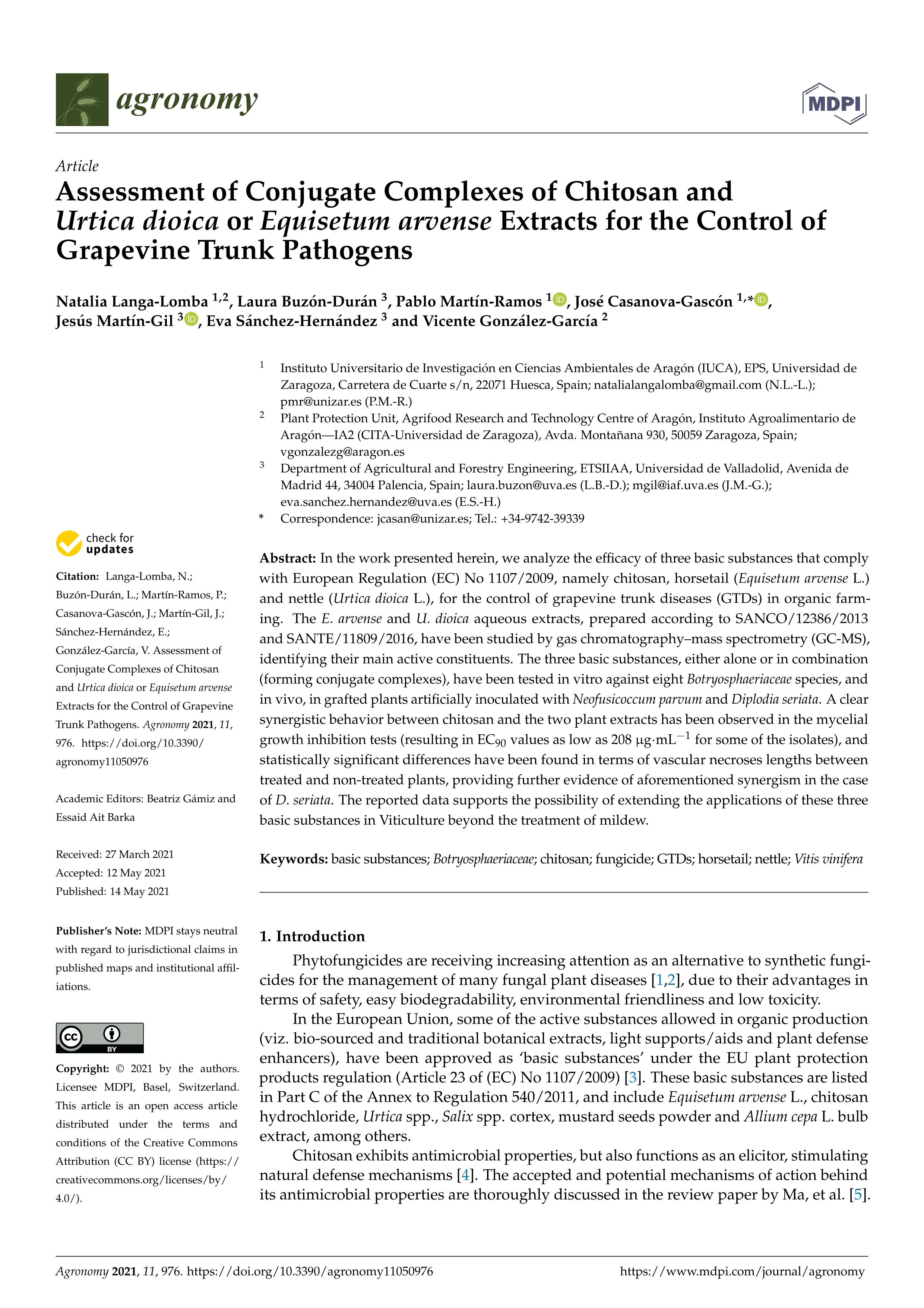 Assessment of conjugate complexes of chitosan and Urtica dioica or Equisetum arvense extracts for the control of grapevine trunk pathogens