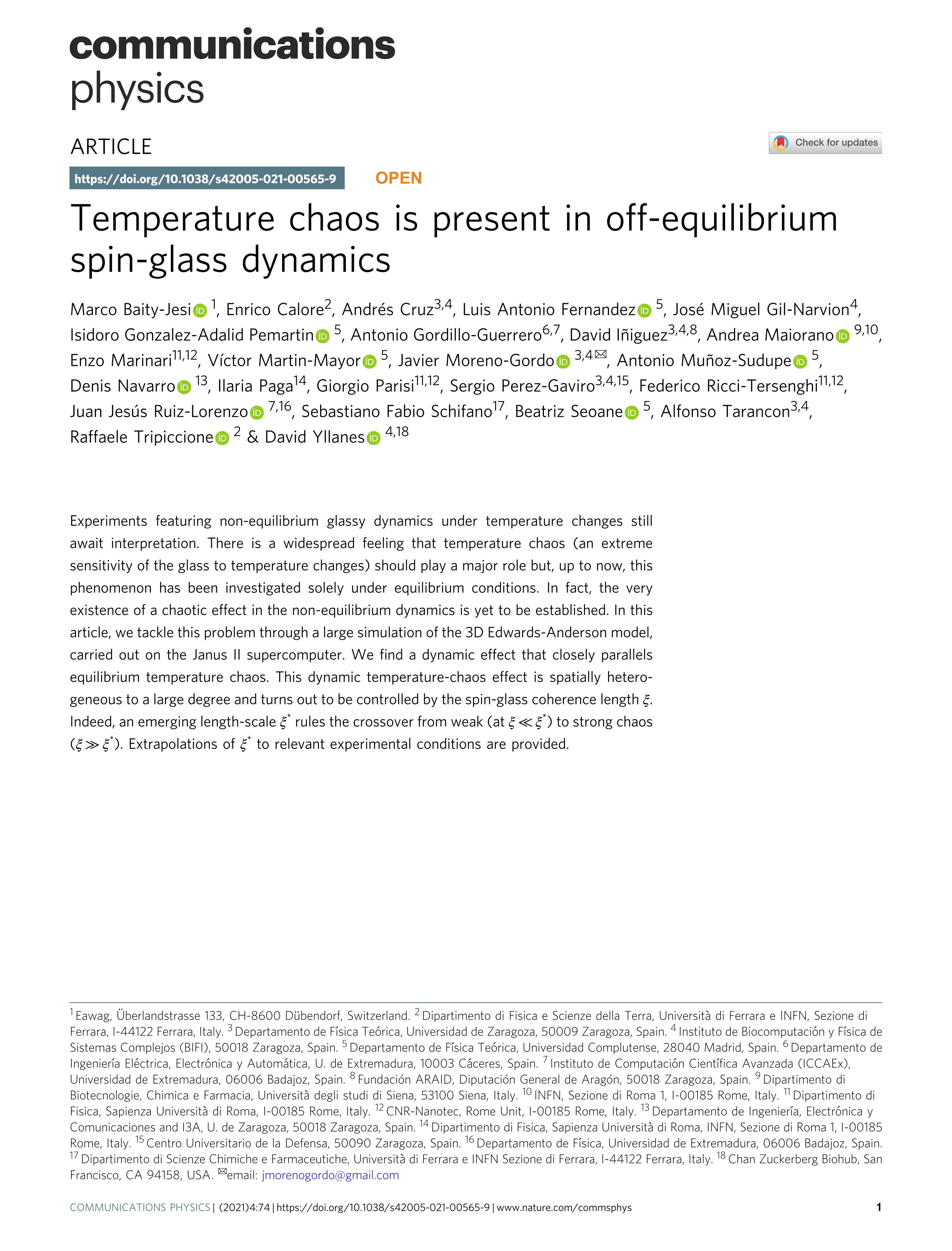 Temperature chaos is present in off-equilibrium spin-glass dynamics
