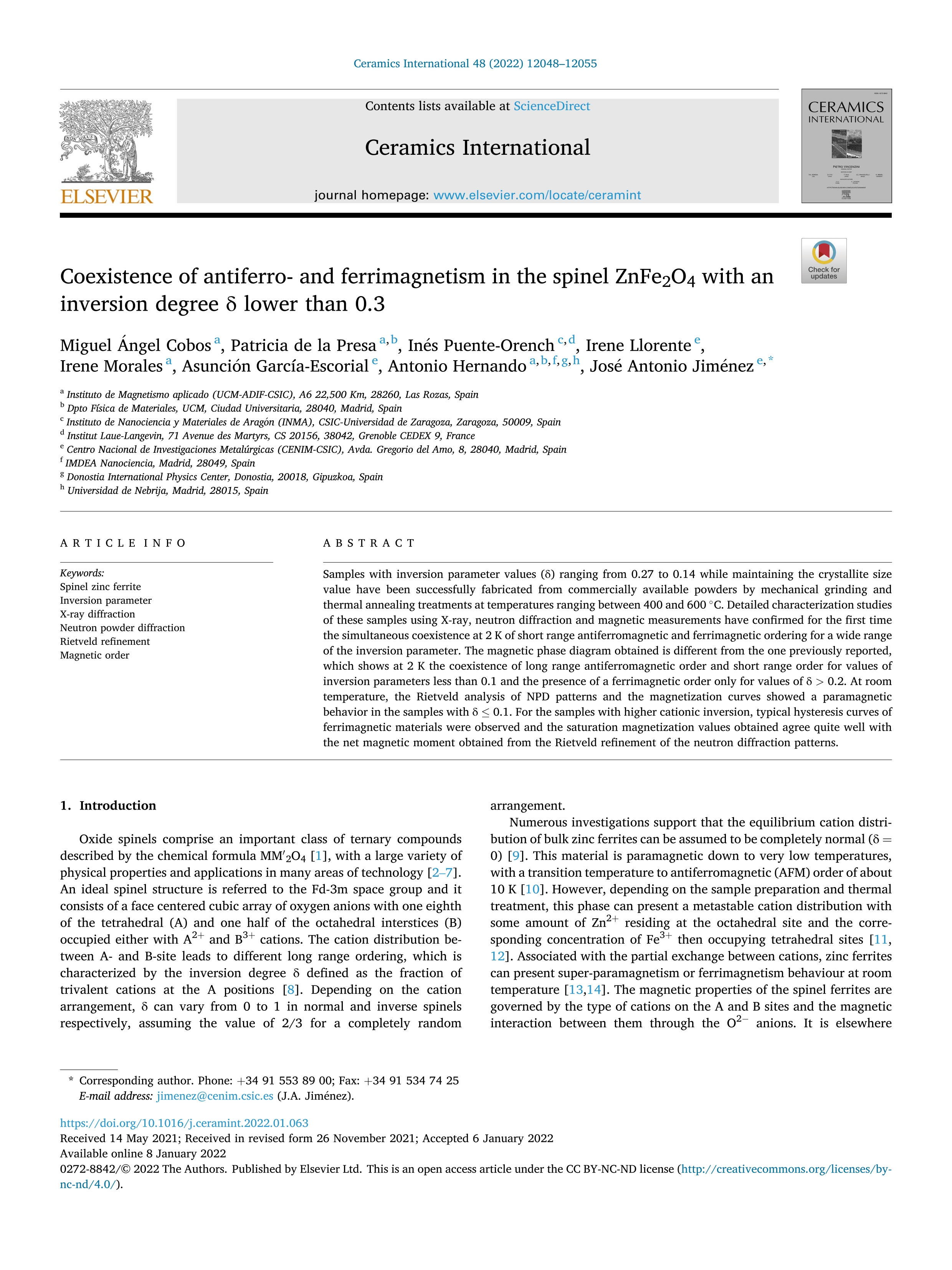 Coexistence of antiferro- and ferrimagnetism in the spinel ZnFe2O4 with an inversion degree d lower than 0.3