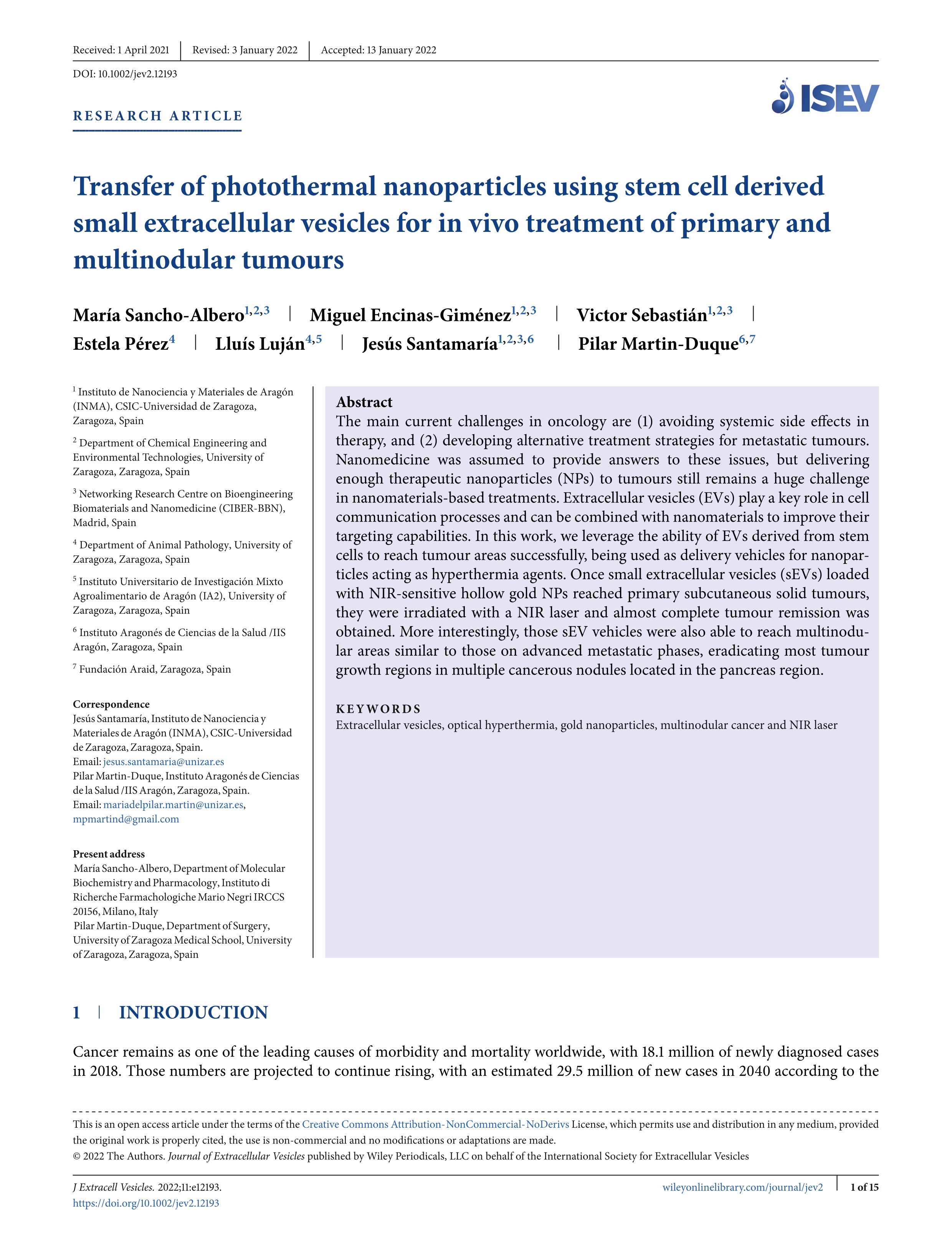 Transfer of photothermal nanoparticles using stem cell derived small extracellular vesicles for in vivo treatment of primary and multinodular tumours; 35257503