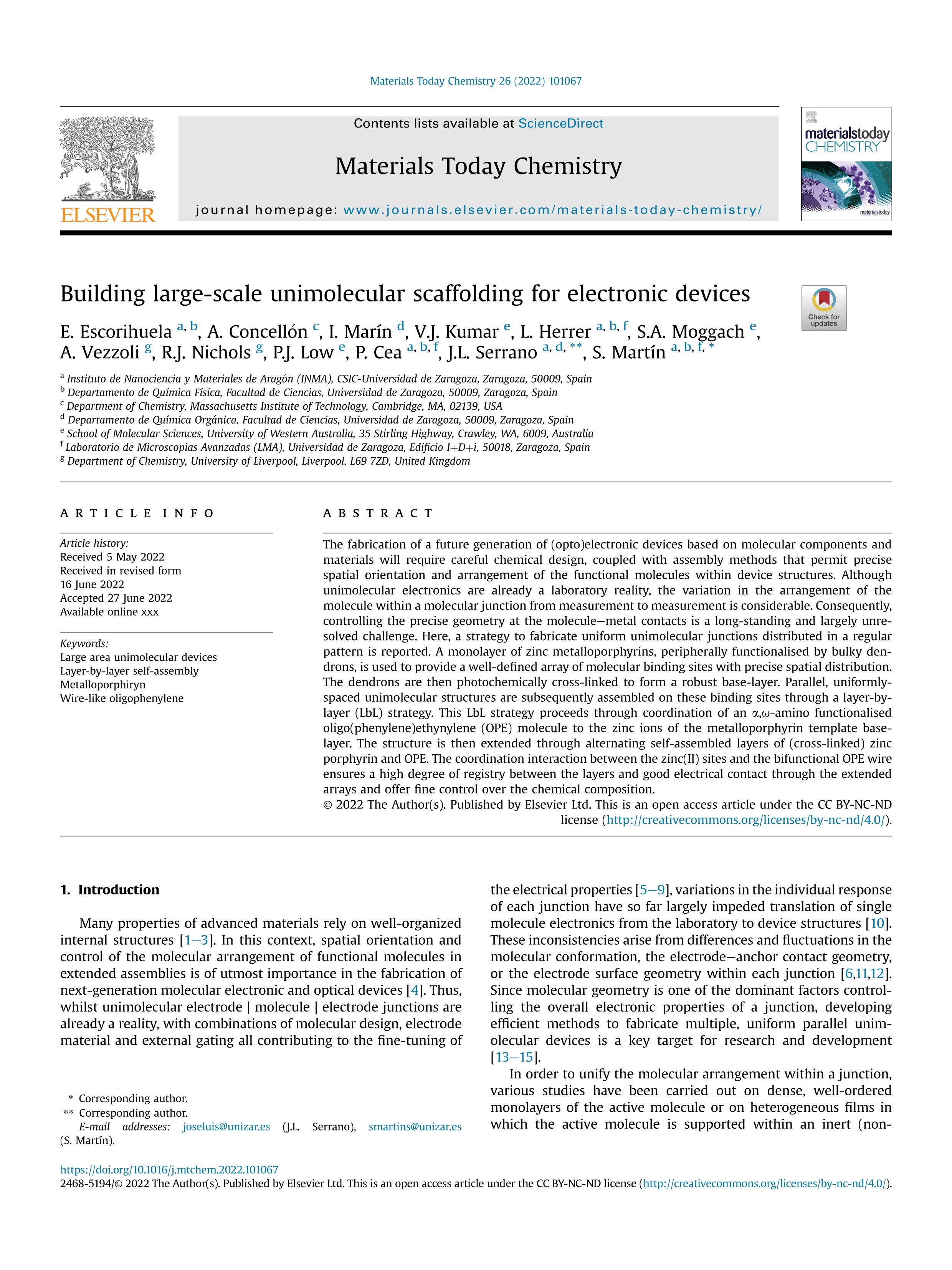 Building large-scale unimolecular scaffolding for electronic devices