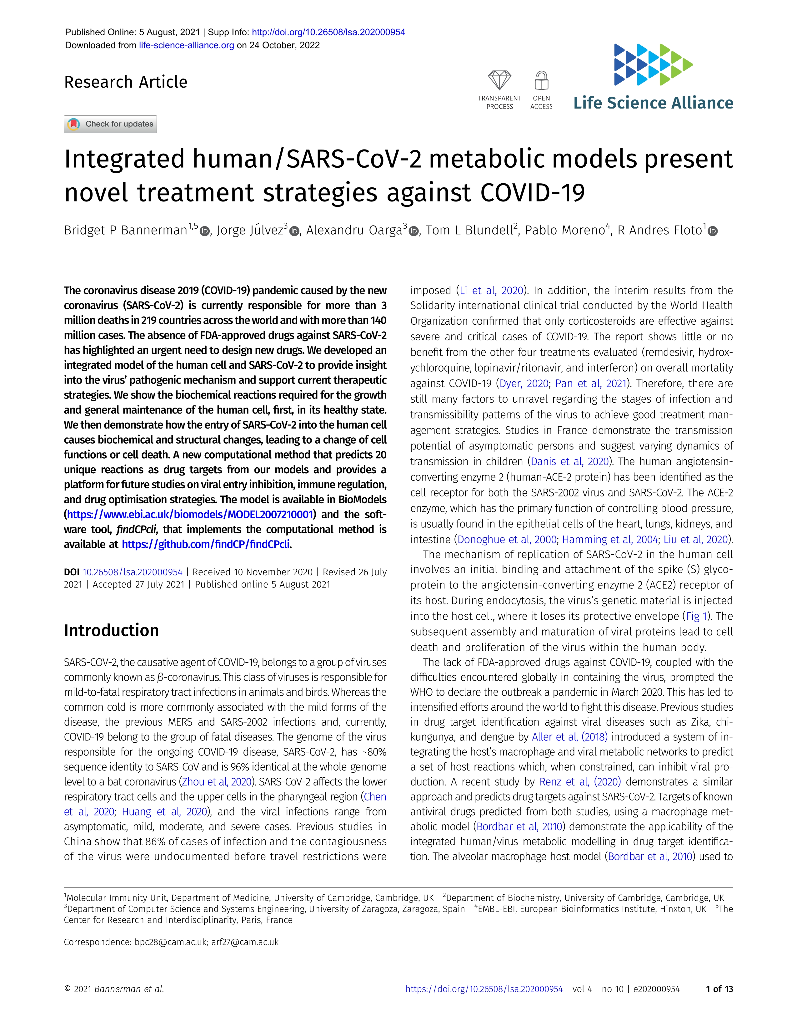 Integrated human/SARS-CoV-2 metabolic models present novel treatment strategies against COVID-19