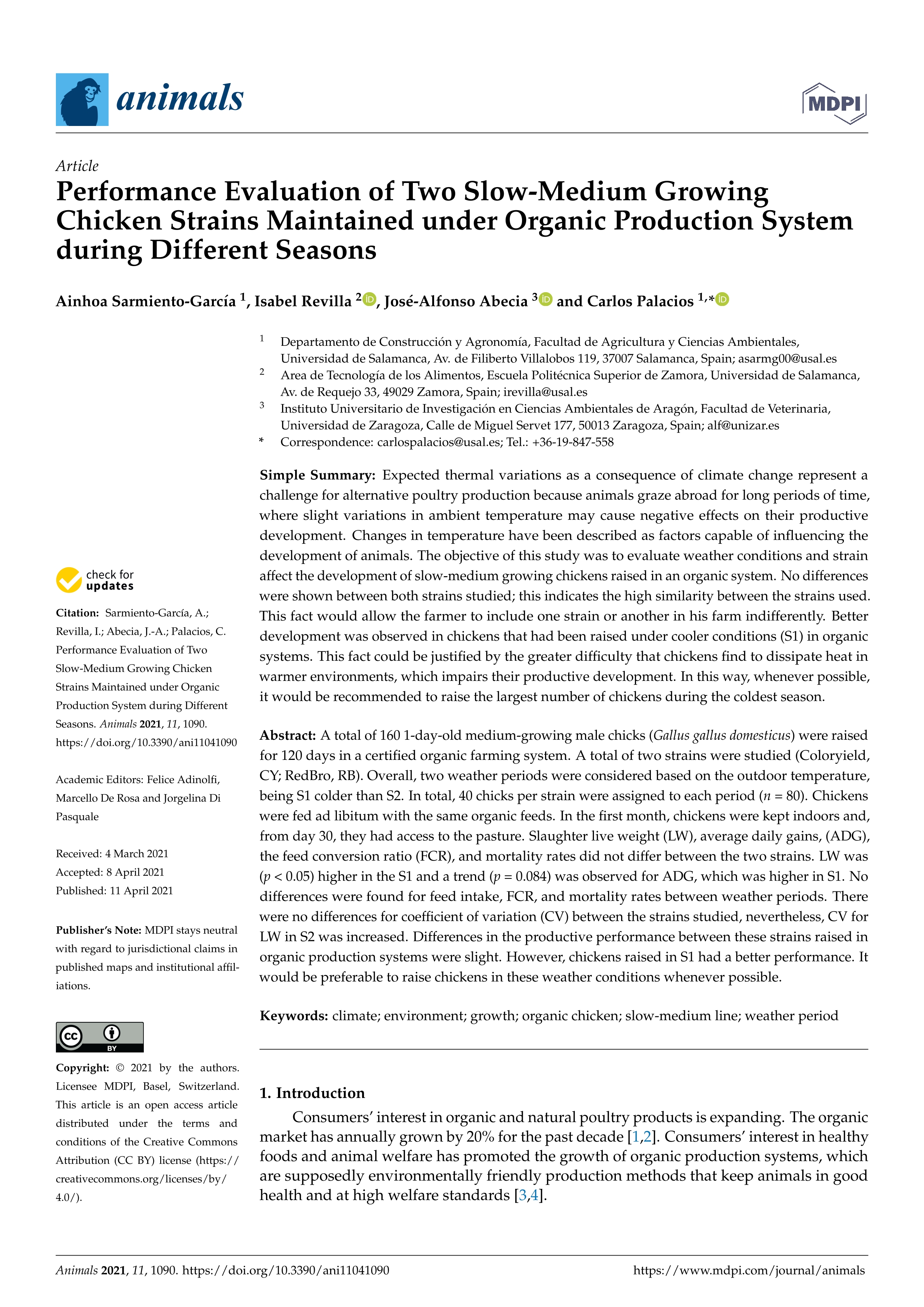 Performance evaluation of two slow-medium growing chicken strains maintained under organic production system during different seasons