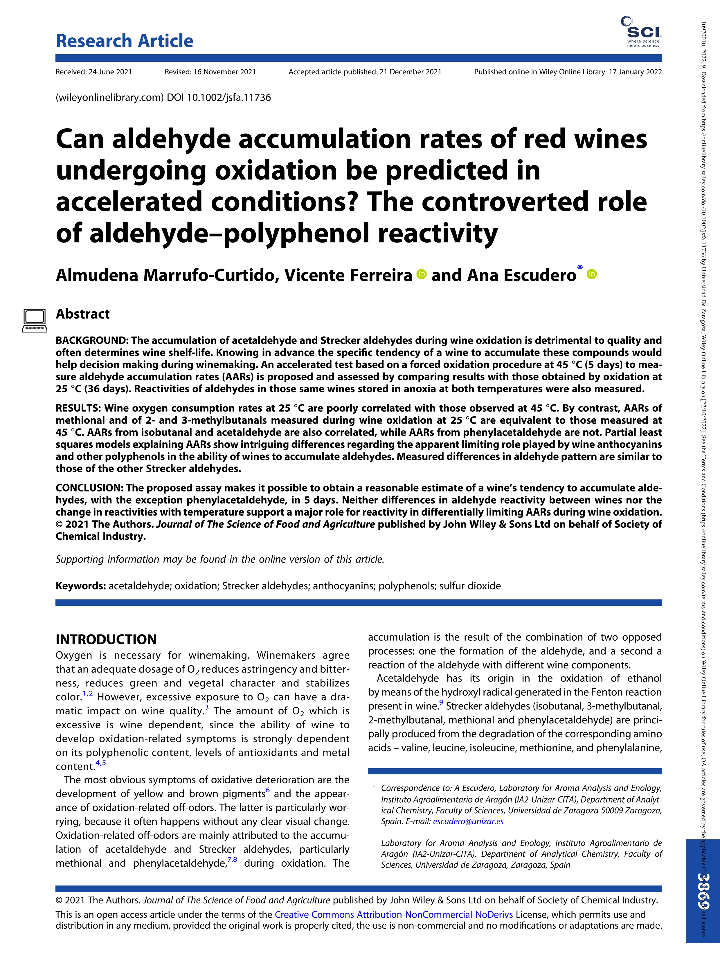 Can aldehyde accumulation rates of red winesundergoing oxidation be predicted inaccelerated conditions? The controverted roleof aldehyde–polyphenol reactivity