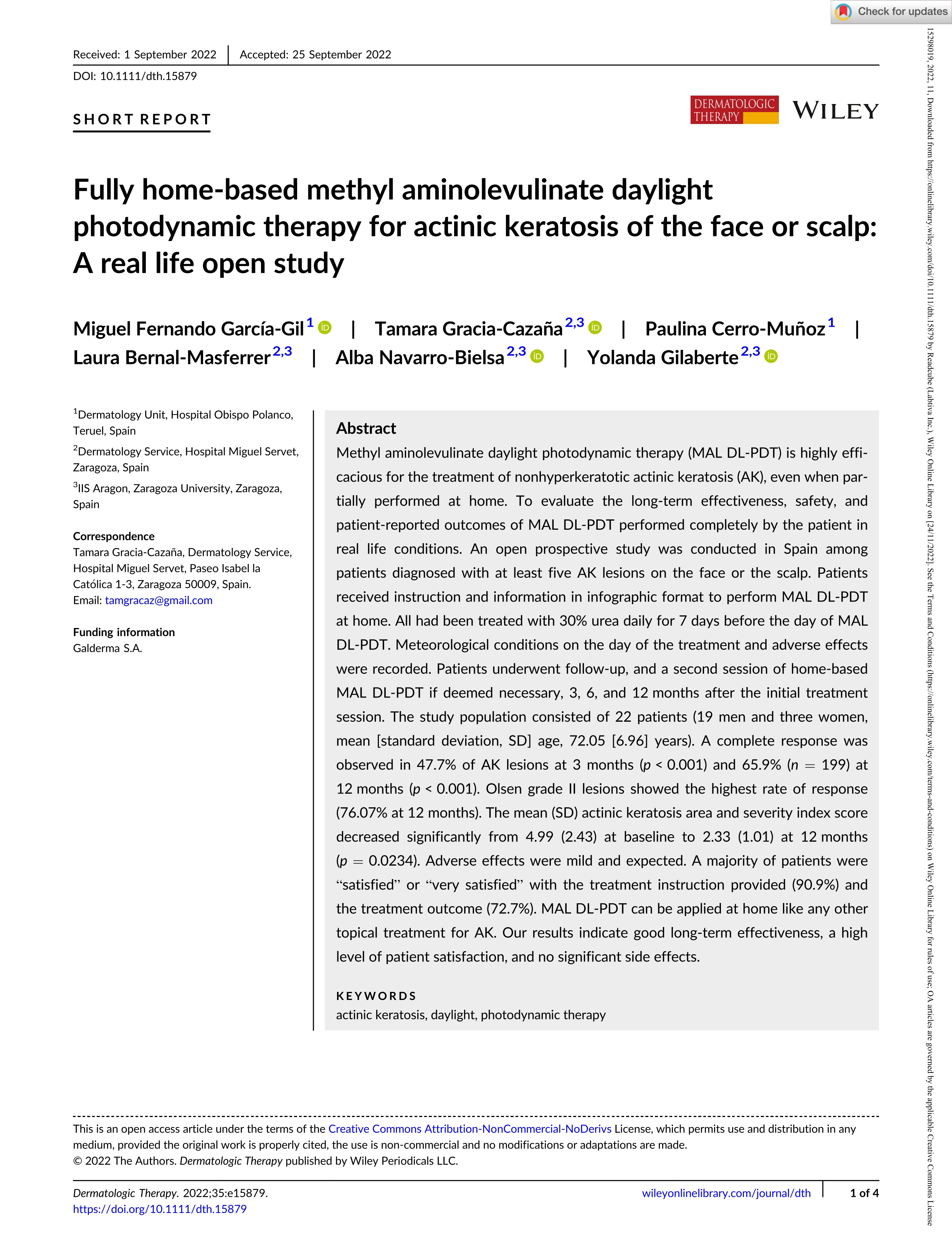 Fully home-based methyl aminolevulinate daylight photodynamic therapy for actinic keratosis of the face or scalp: A real life open study