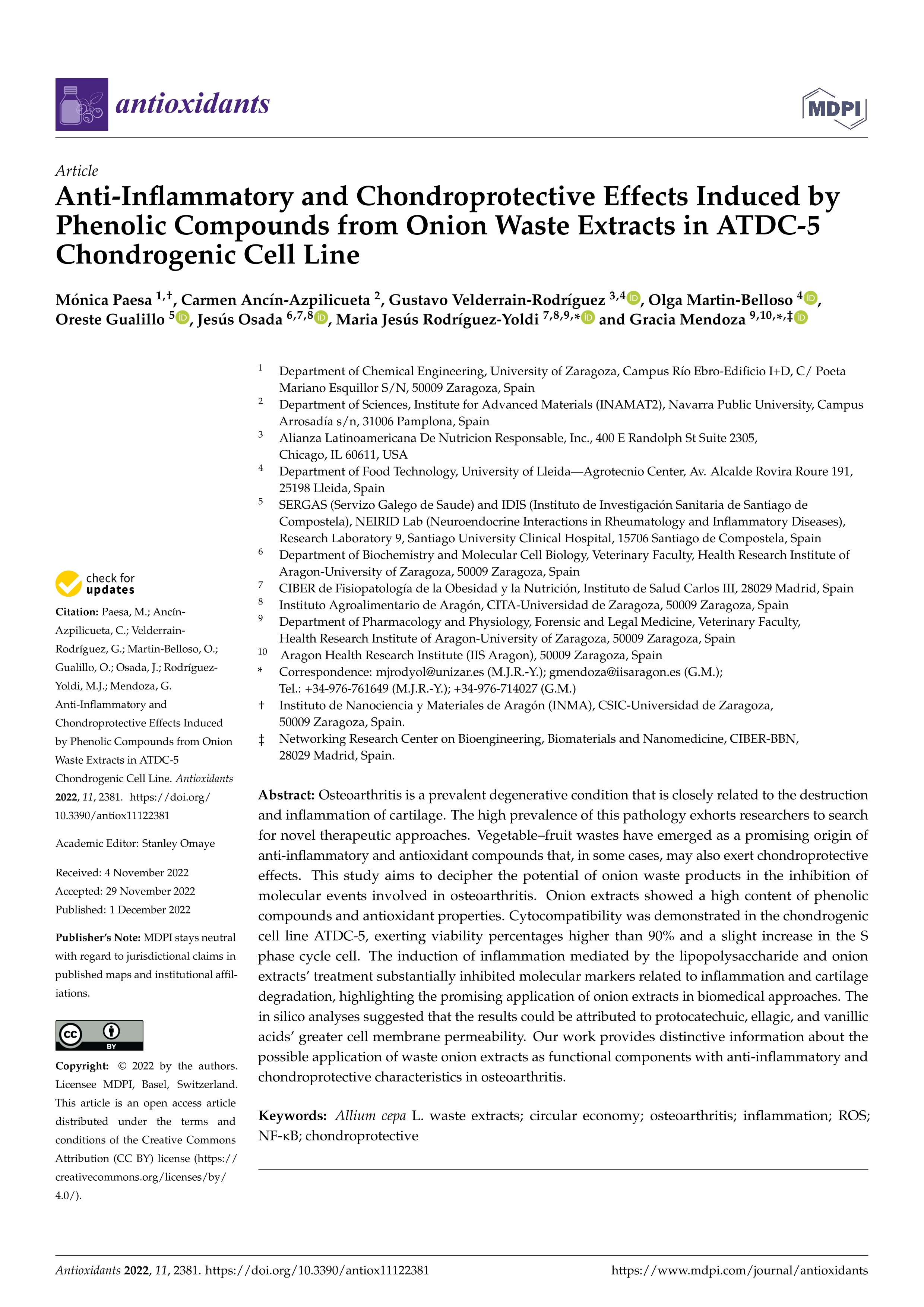 Anti-inflammatory and chondroprotective effects induced by phenolic compounds from onion waste extracts in ATDC-5 chondrogenic cell line