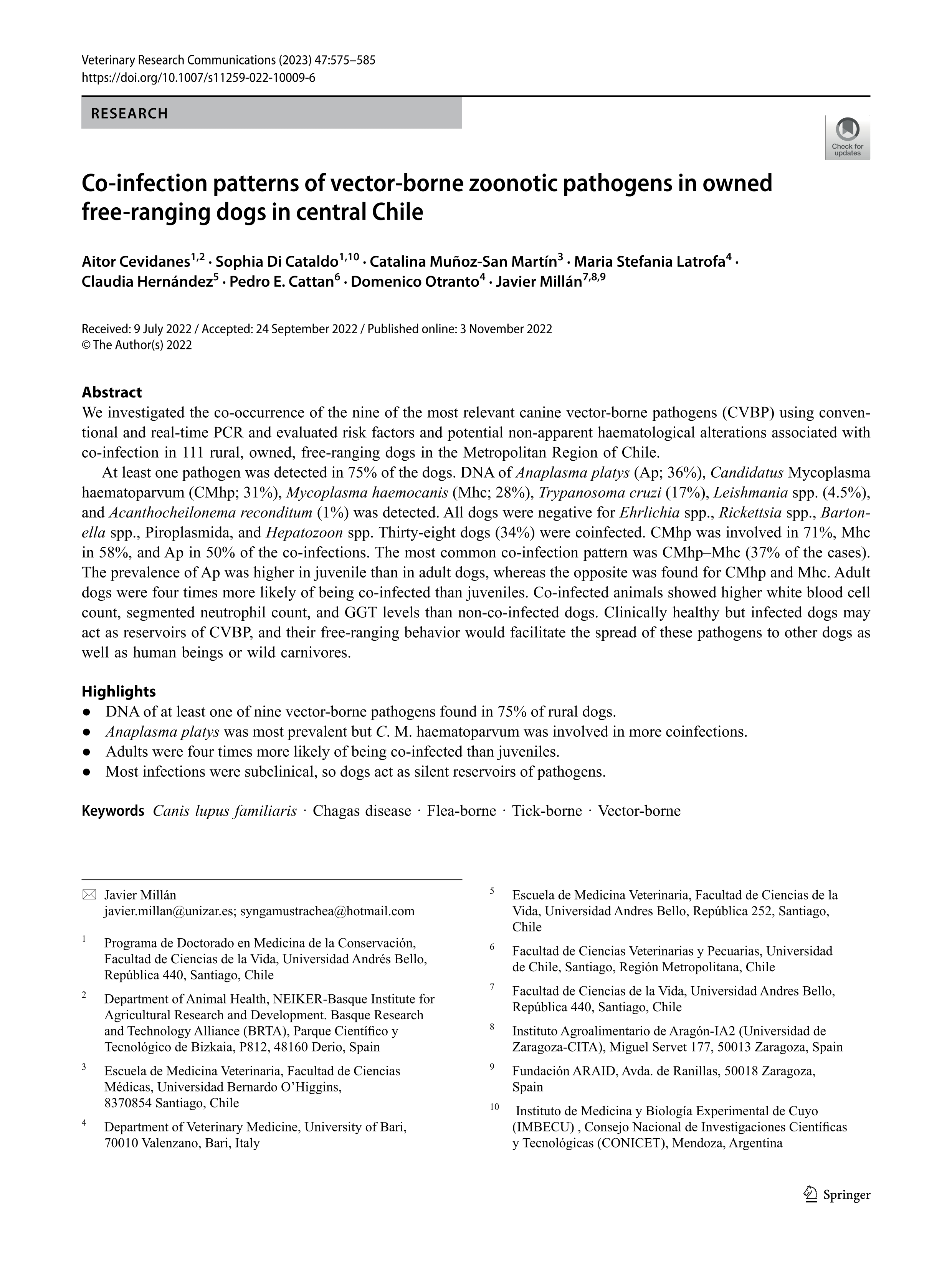 Co-infection patterns of vector-borne zoonotic pathogens in owned free-ranging dogs in central Chile