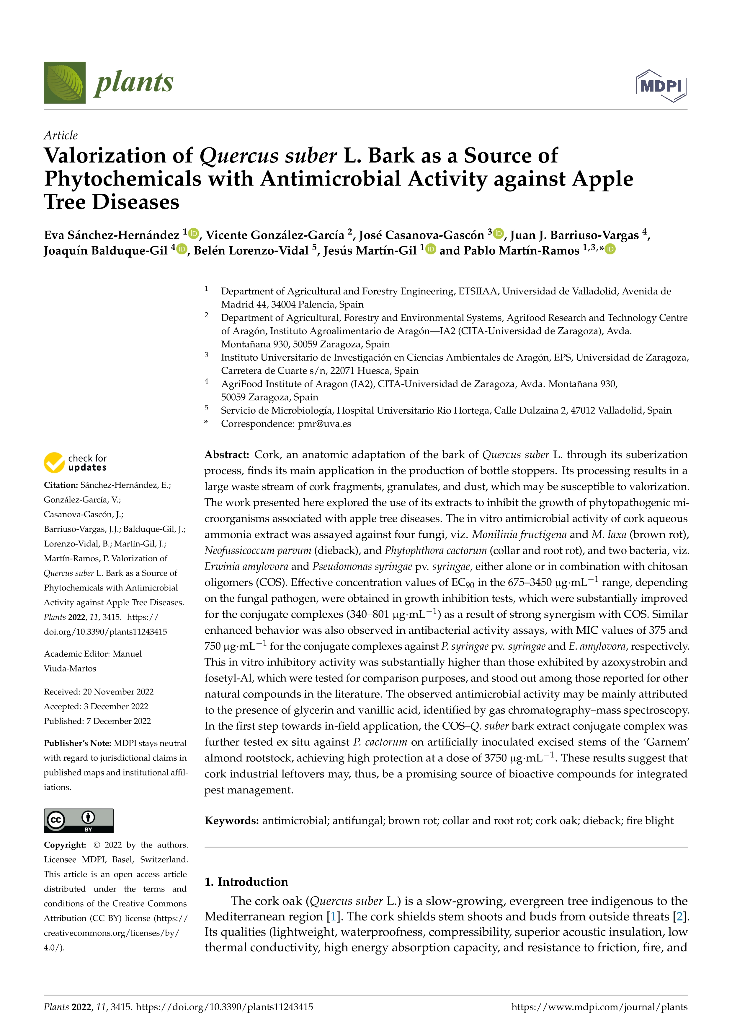Valorization of Quercus suber L. Bark as a source of phytochemicals with antimicrobial activity against apple tree diseases