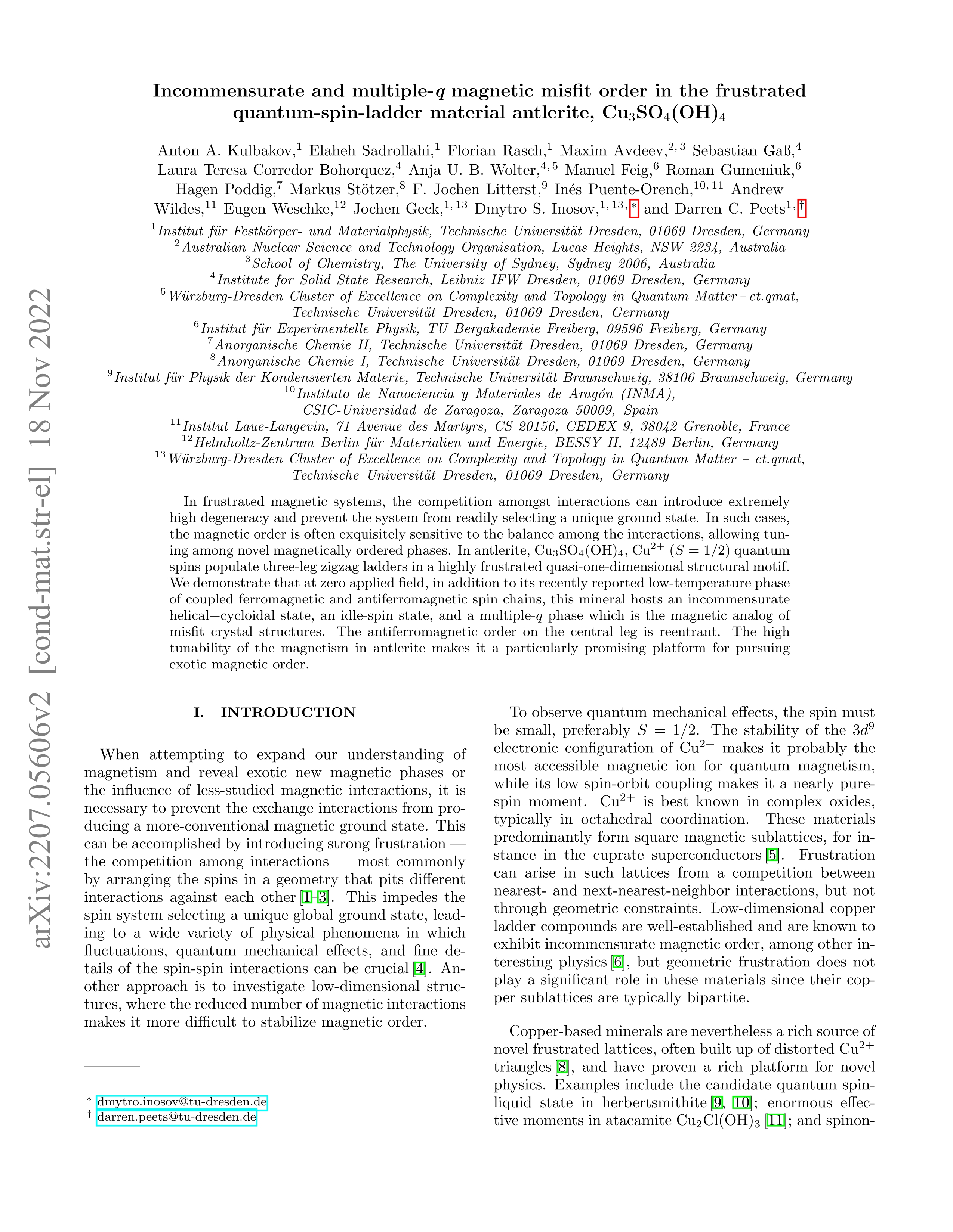 Incommensurate and multiple-q magnetic misfit order in the frustrated quantum spin ladder material antlerite Cu3SO4(OH)4