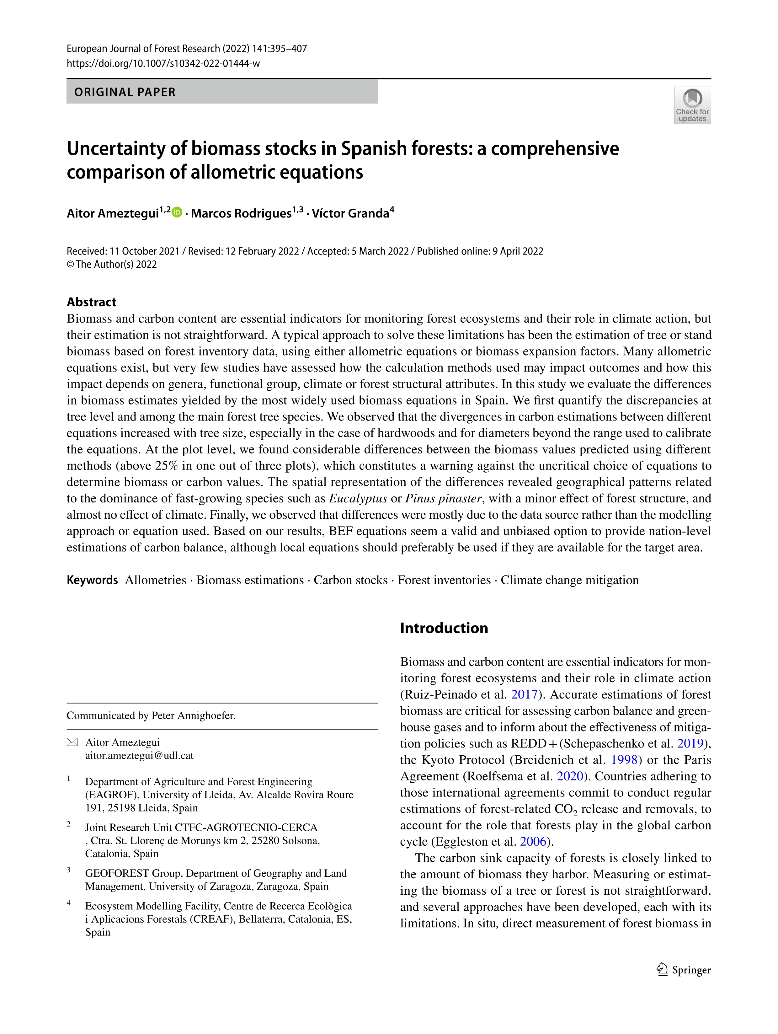 Uncertainty of biomass stocks in Spanish forests: a comprehensive comparison of allometric equations