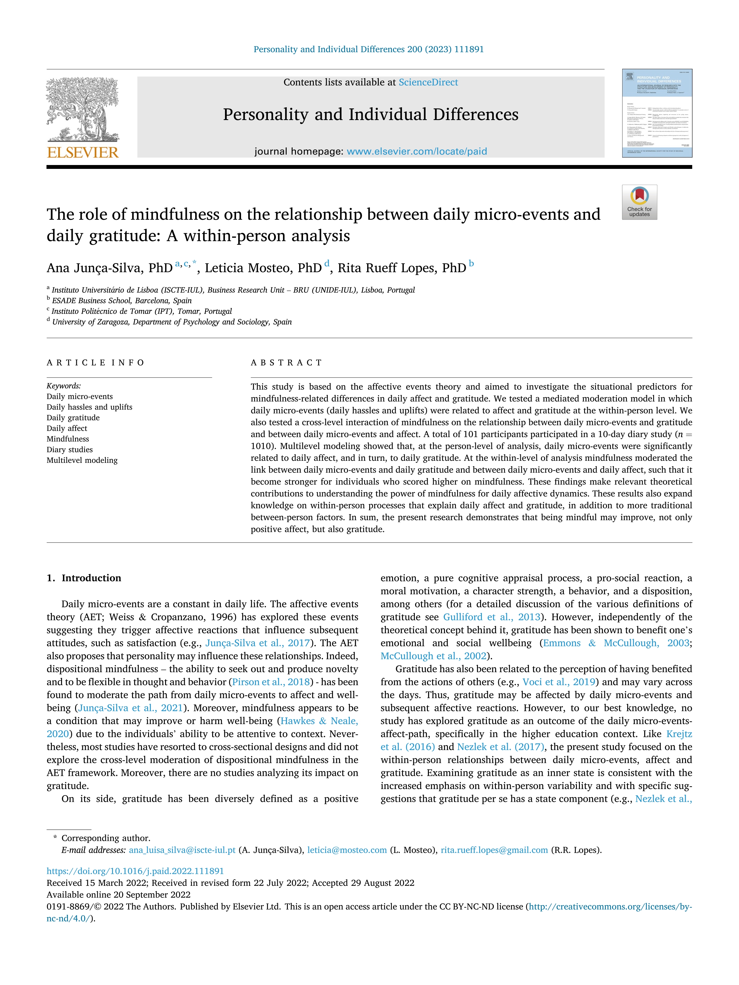 The role of mindfulness on the relationship between daily micro-events and daily gratitude: A within-person analysis