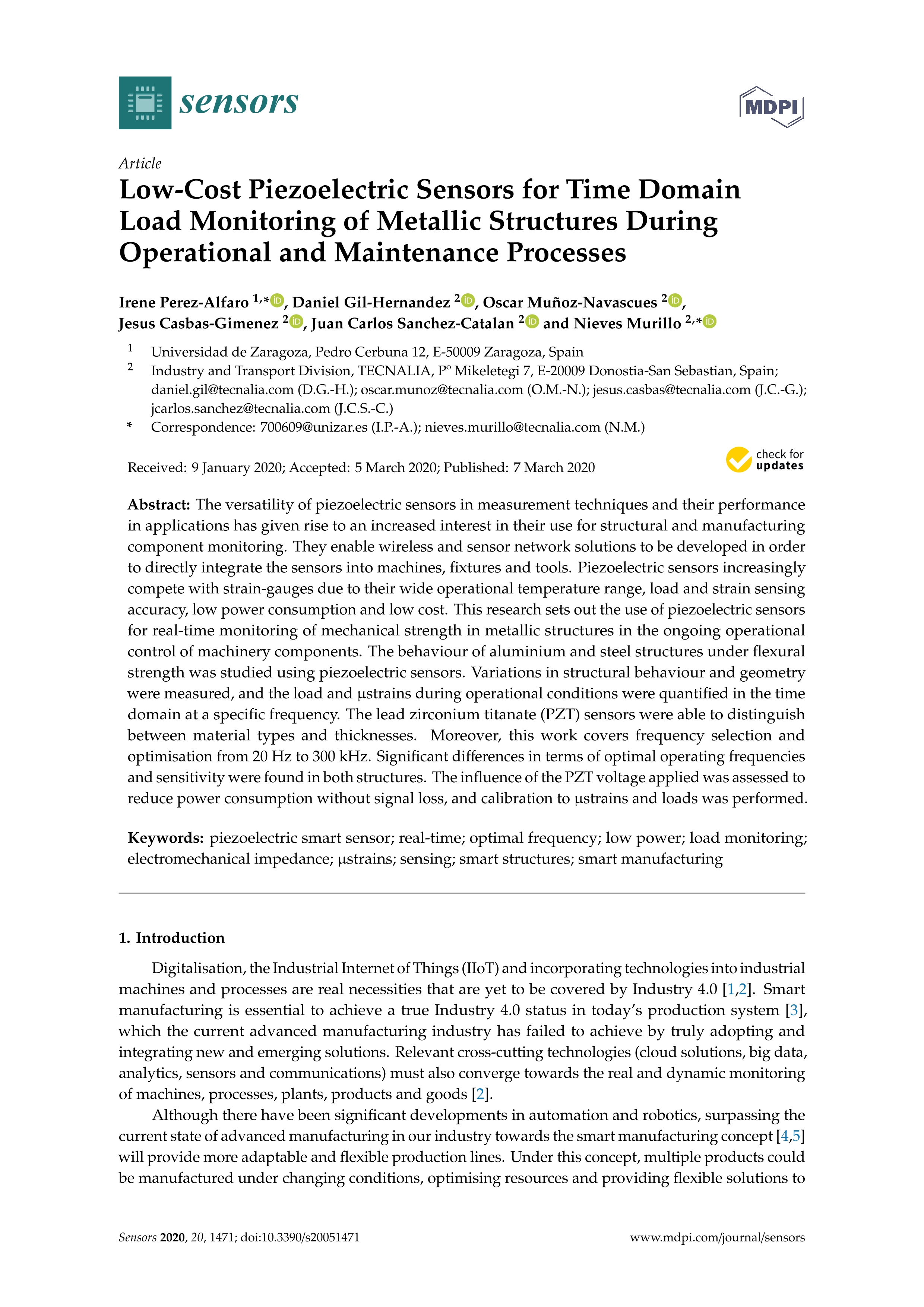 Low-cost piezoelectric sensors for time domain load monitoring of metallic structures during operational and maintenance processes