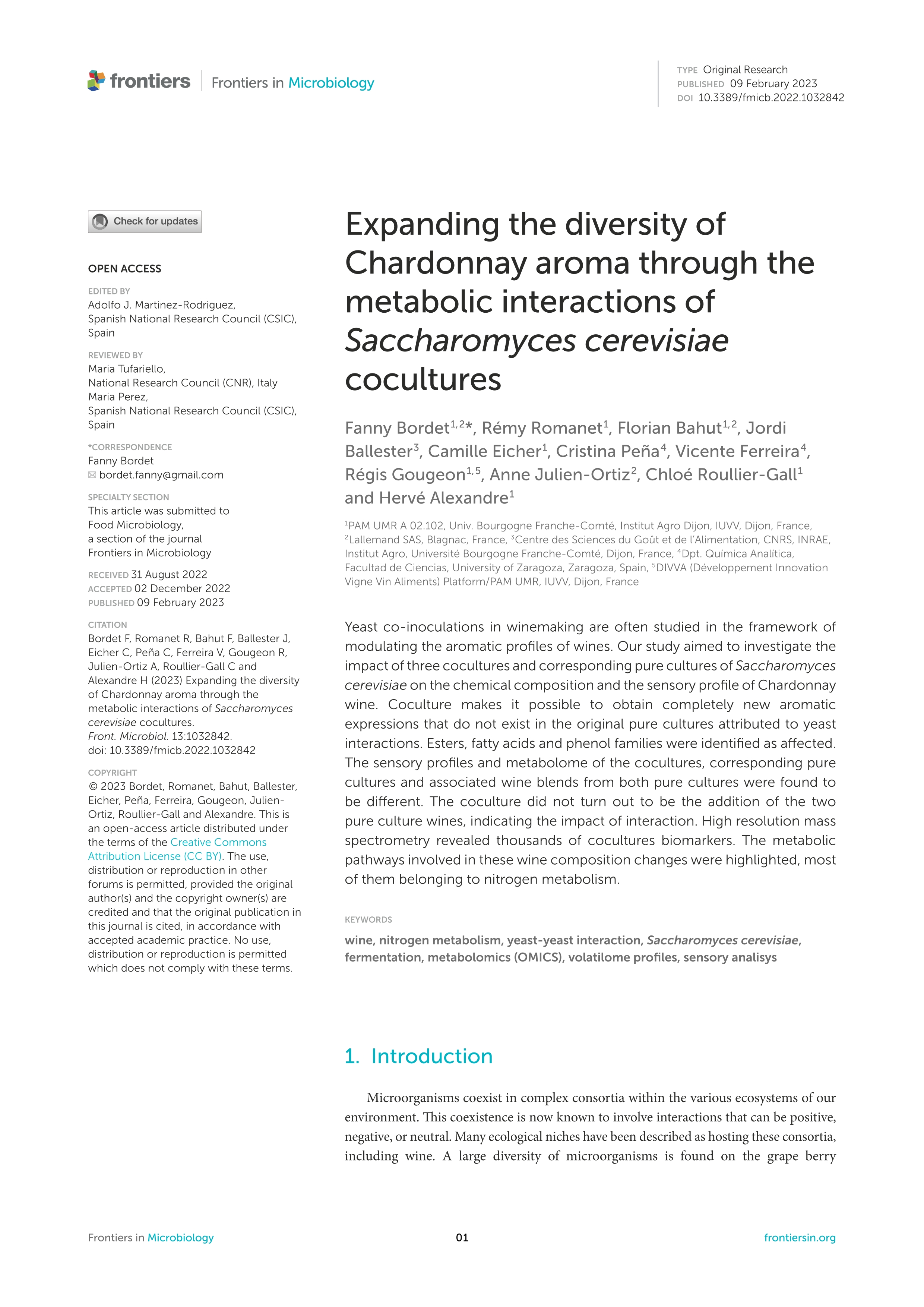 Expanding the diversity of Chardonnay aroma through the metabolic interactions of Saccharomyces cerevisiae cocultures