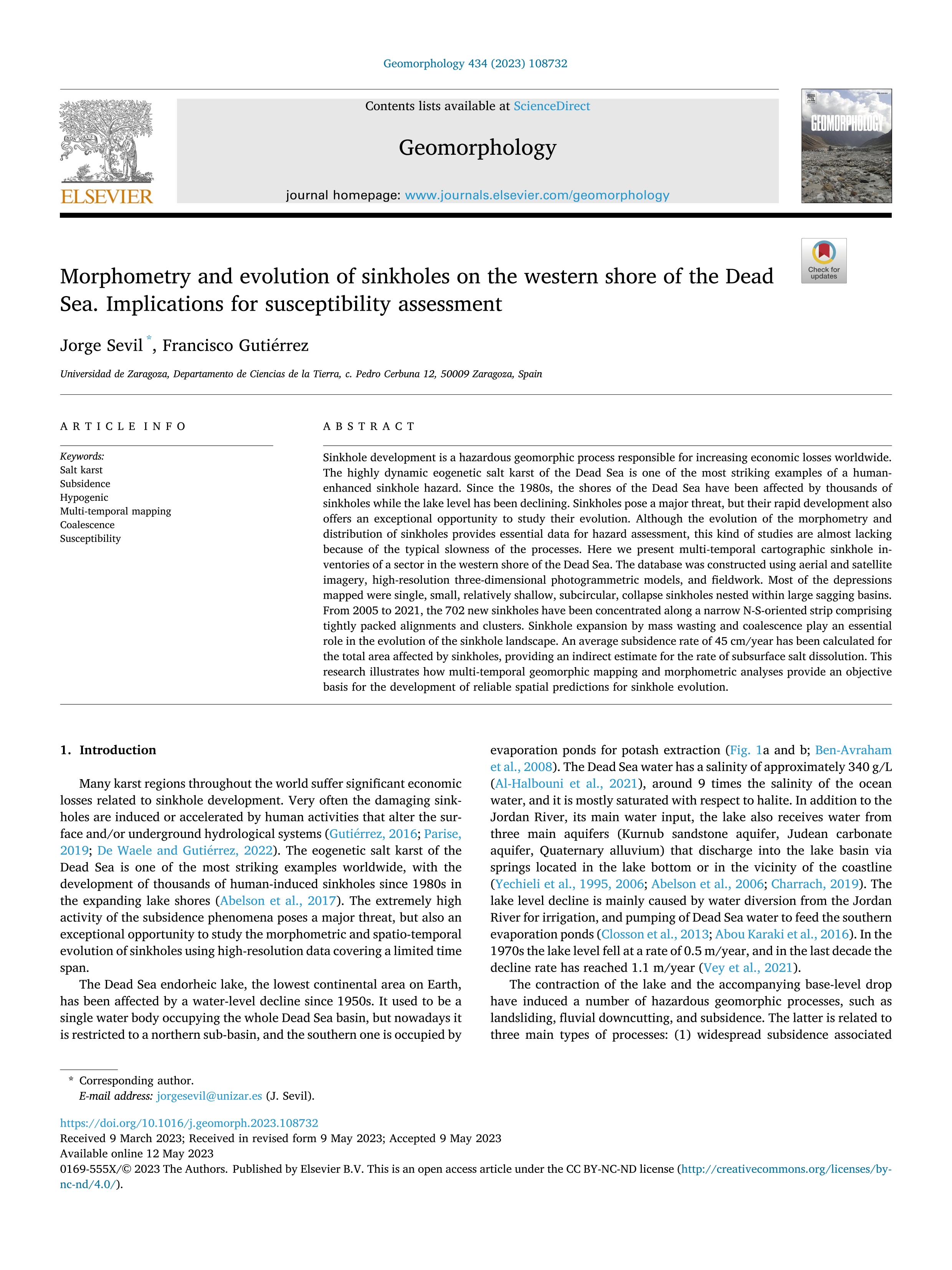 Morphometry and evolution of sinkholes on the western shore of the Dead Sea. Implications for susceptibility assessment