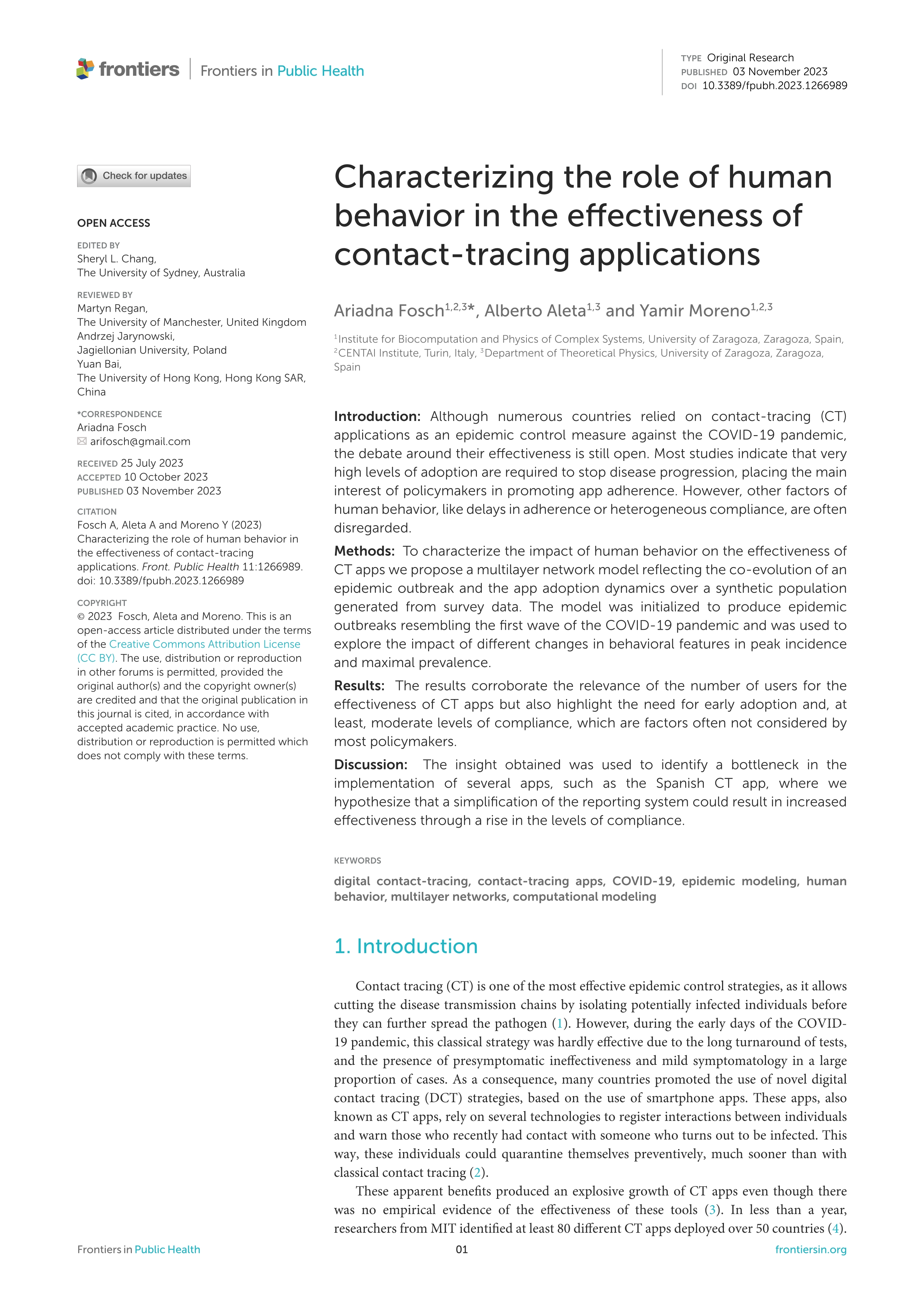 Characterizing the role of human behavior in the effectiveness of contact-tracing applications