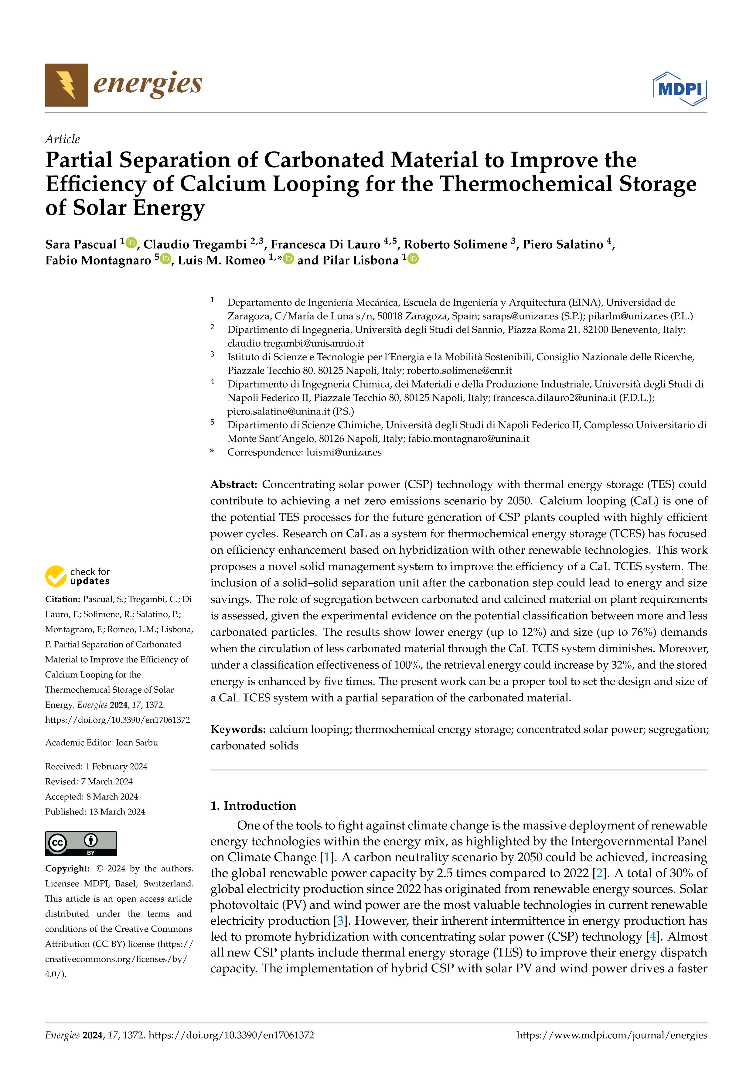 Partial separation of carbonated material to improve the efficiency of calcium looping for the thermochemical storage of solar energy