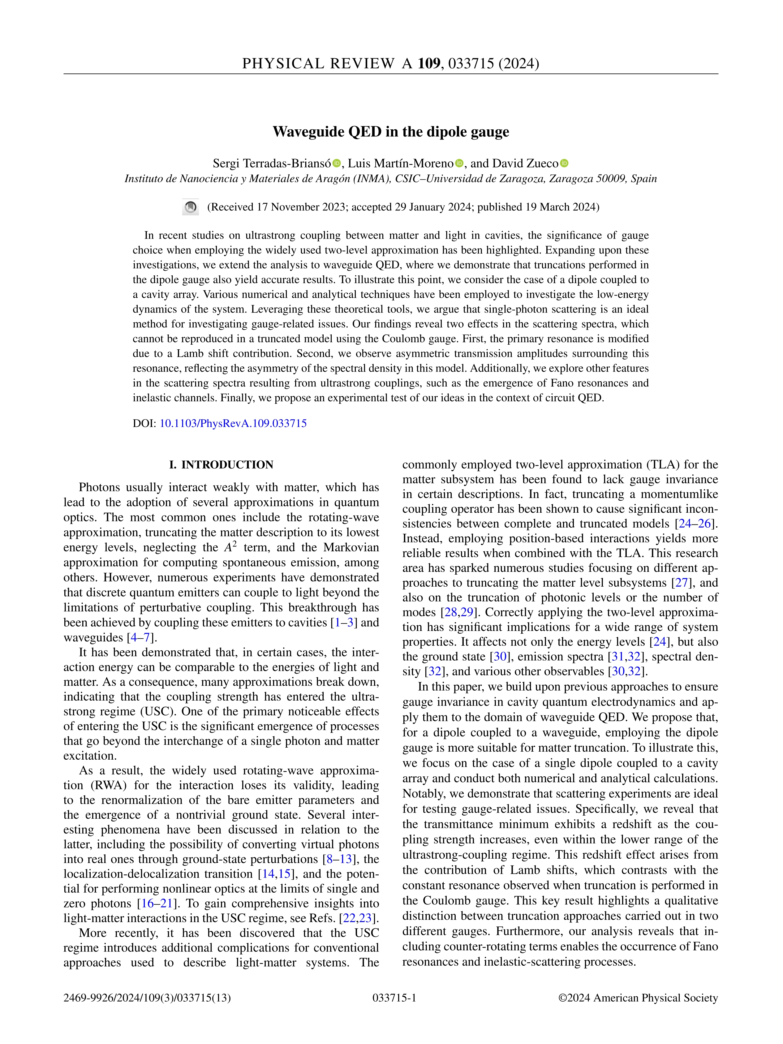 Waveguide QED in the dipole gauge