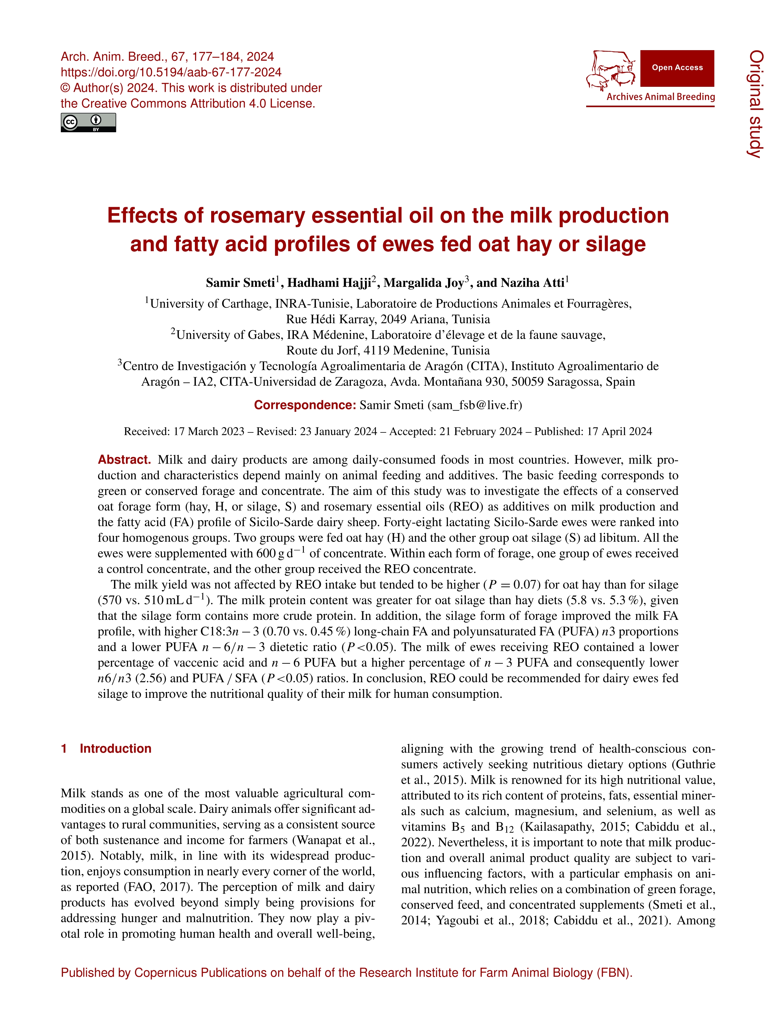 Effects of rosemary essential oil on the milk production and fatty acid profiles of ewes fed oat hay or silage