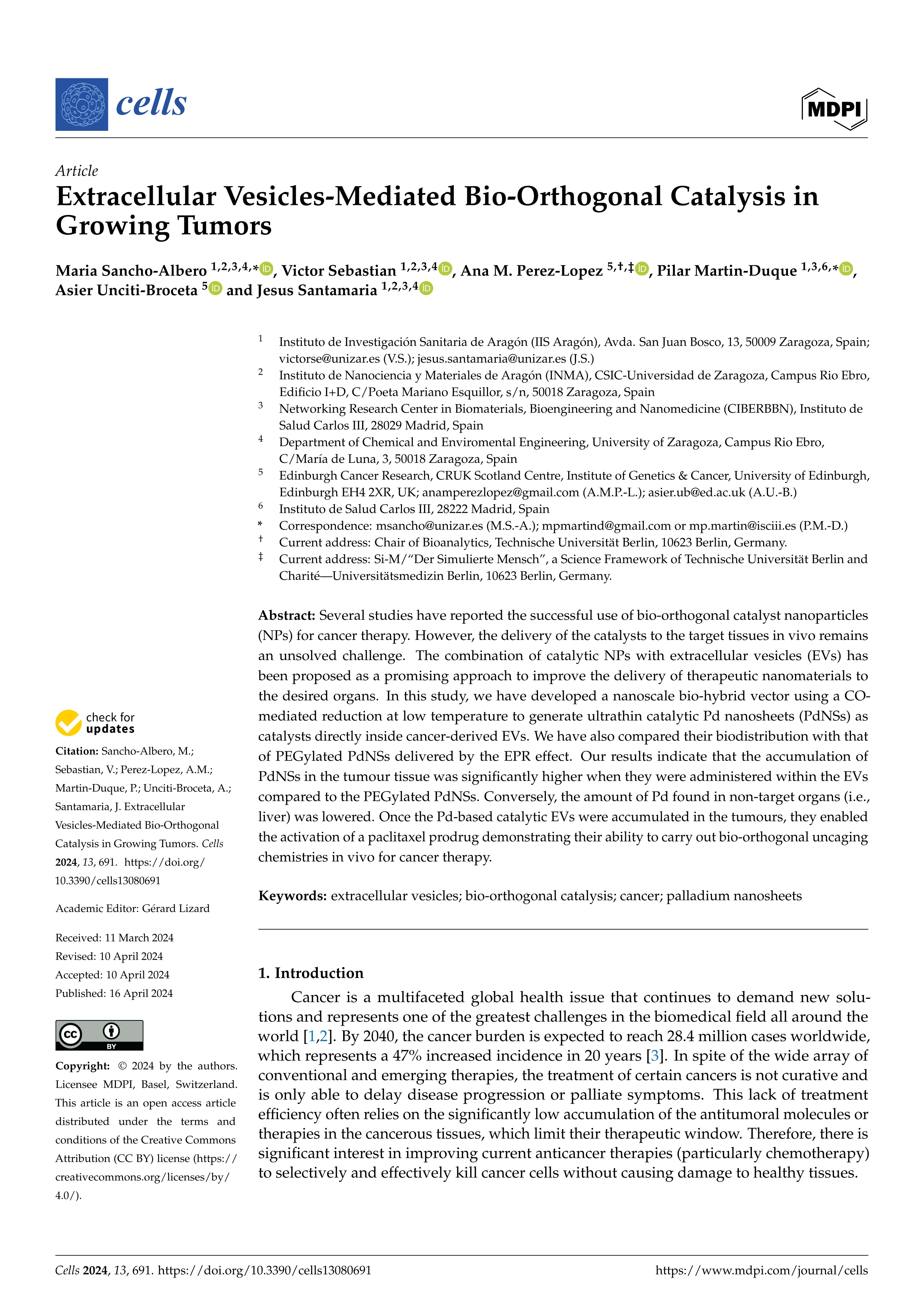 Extracellular Vesicles-Mediated Bio-Orthogonal Catalysis in Growing Tumors