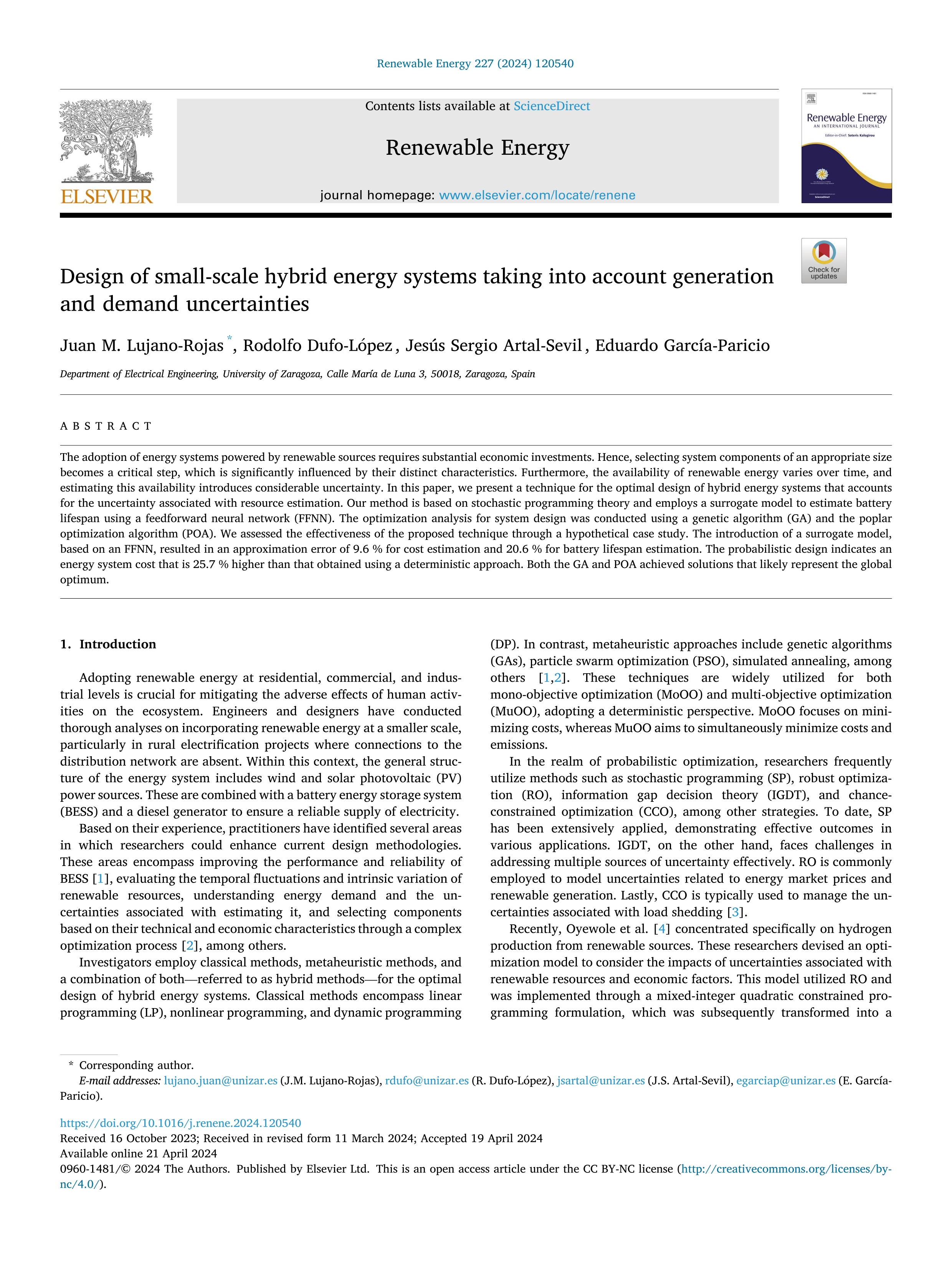 Design of small-scale hybrid energy systems taking into account generation and demand uncertainties