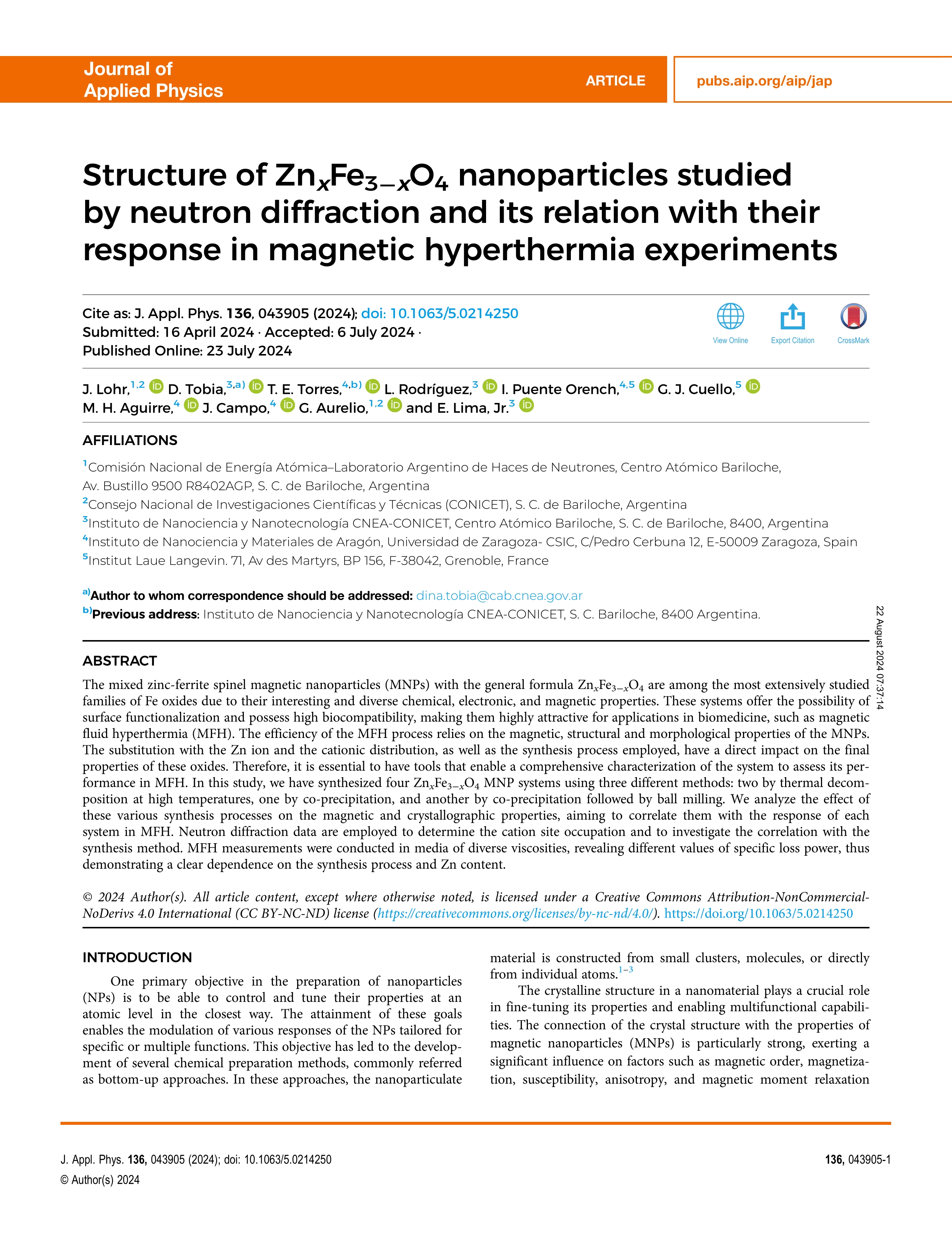 Structure of ZnxFe3-xO4 nanoparticles studied by neutron diffraction and its relation with their response in magnetic hyperthermia experiments