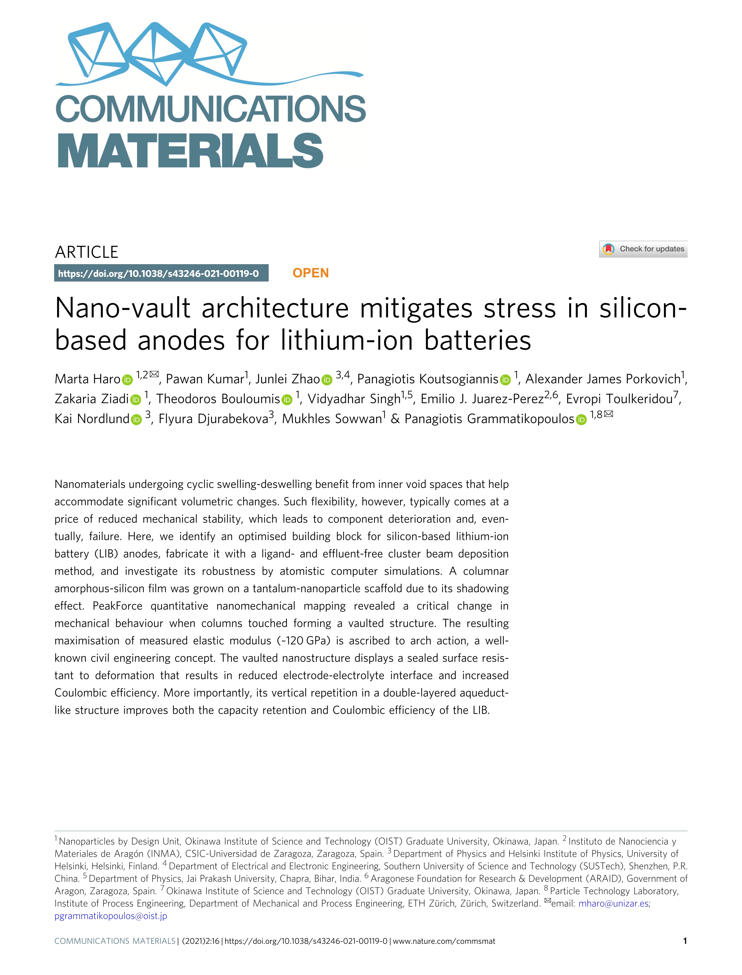 Nano-vault architecture mitigates stress in silicon-based anodes for lithium-ion batteries