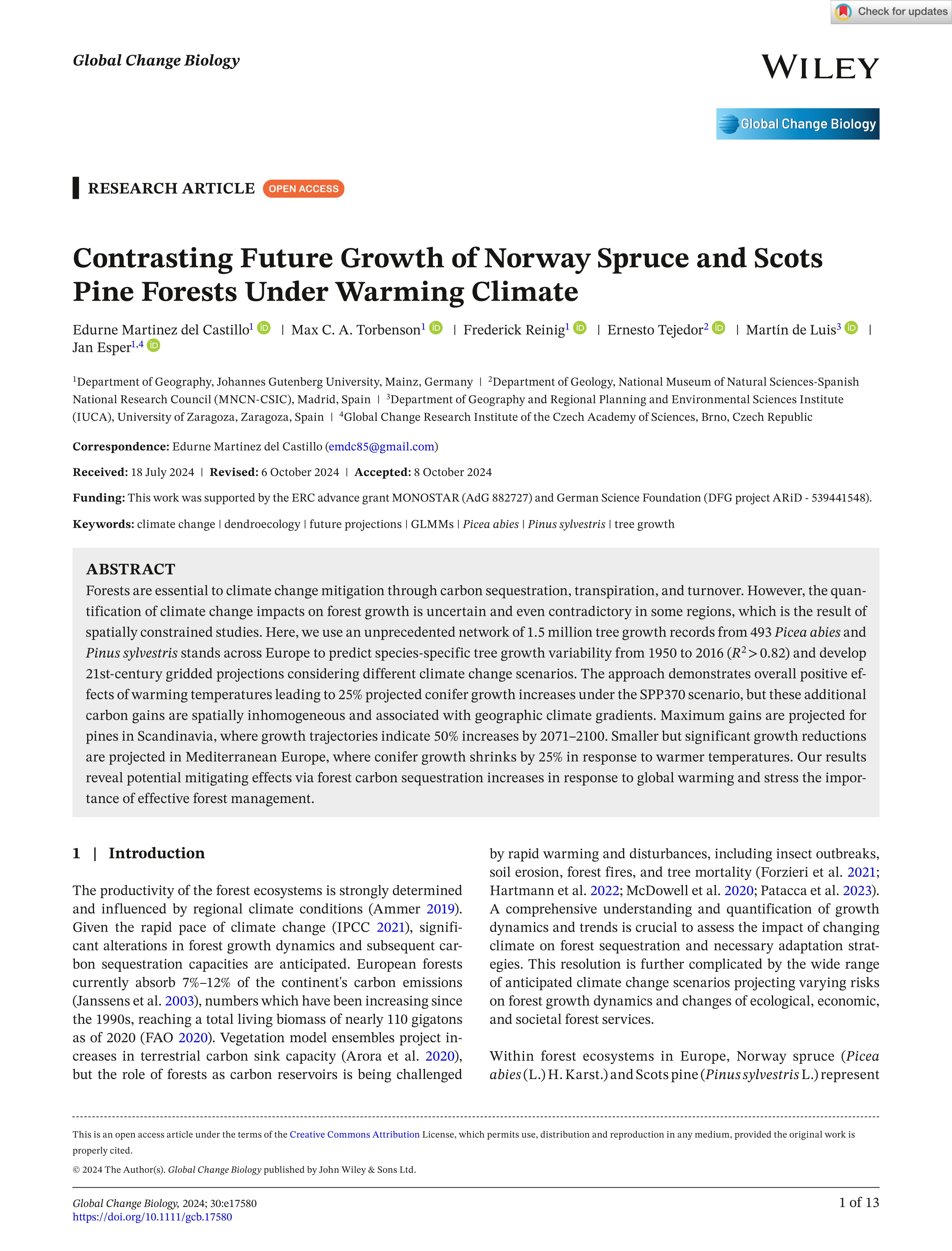 Contrasting future growth of Norway spruce and scots pine forests under warming climate