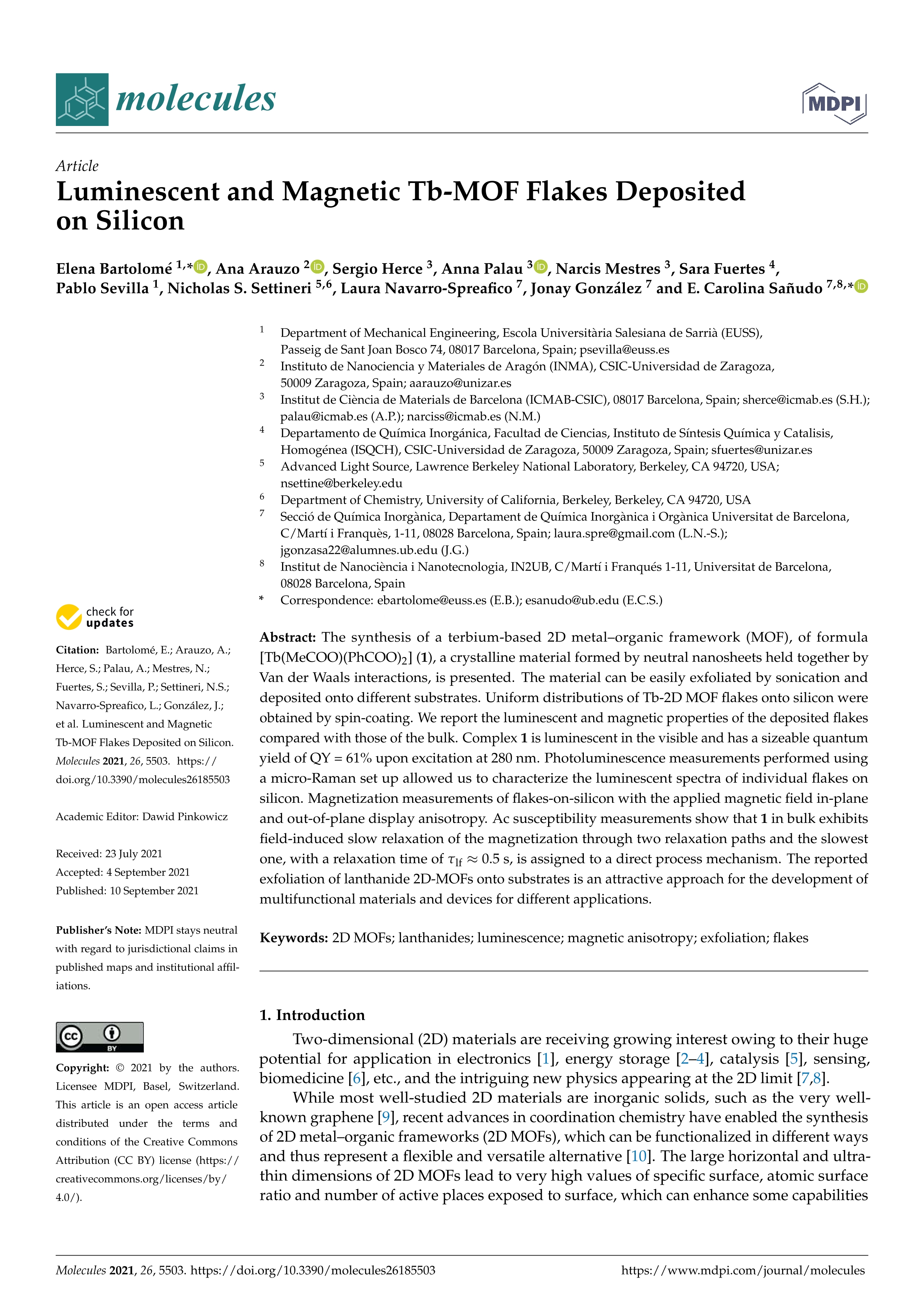Luminescent and magnetic tb-mof flakes deposited on silicon