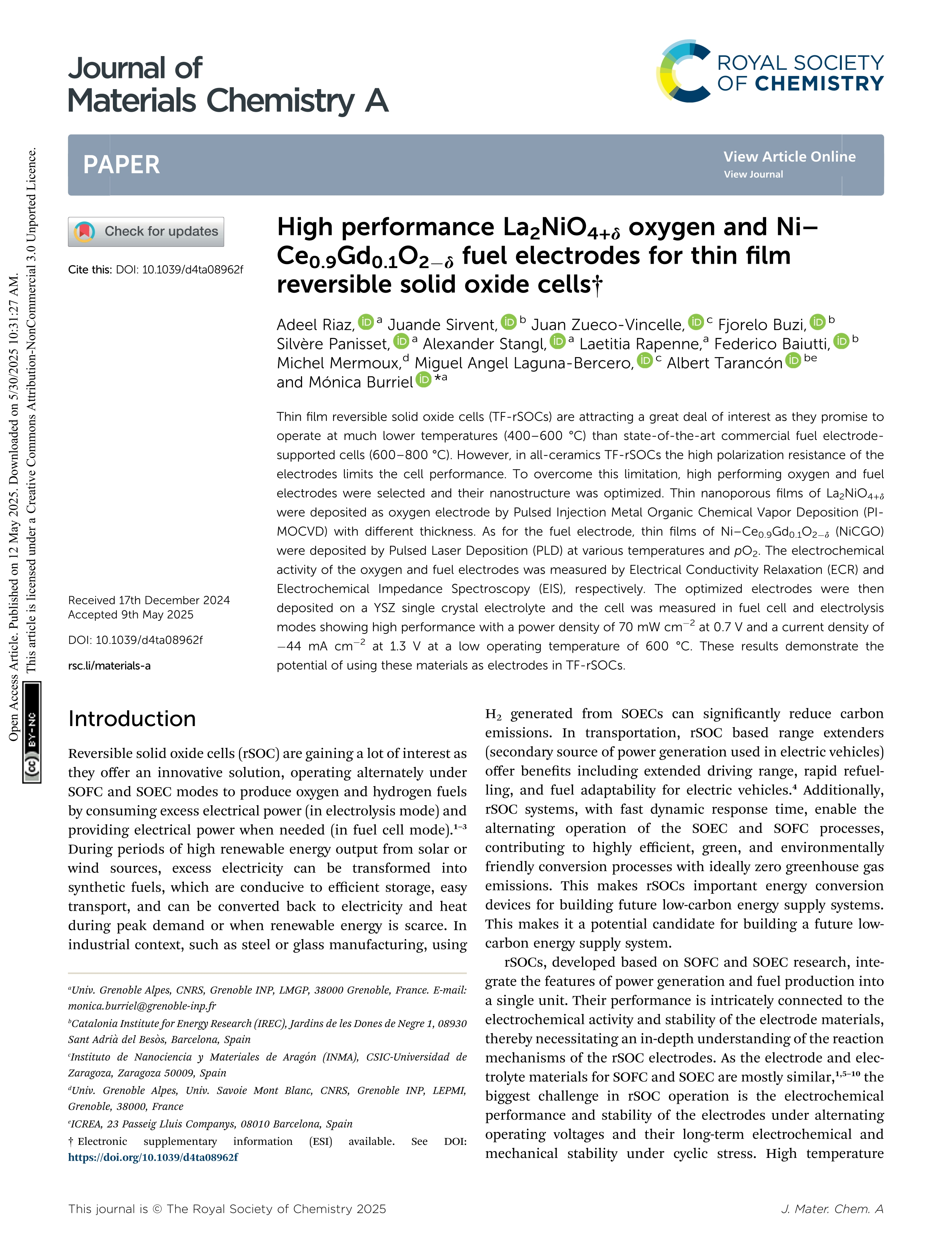 High performance La<sub>2</sub>NiO<sub>4+<i>δ</i></sub> oxygen and Ni–Ce<sub>0.9</sub>Gd<sub>0.1</sub>O<sub>2−<i>δ</i></sub> fuel electrodes for thin film reversible solid oxide cells