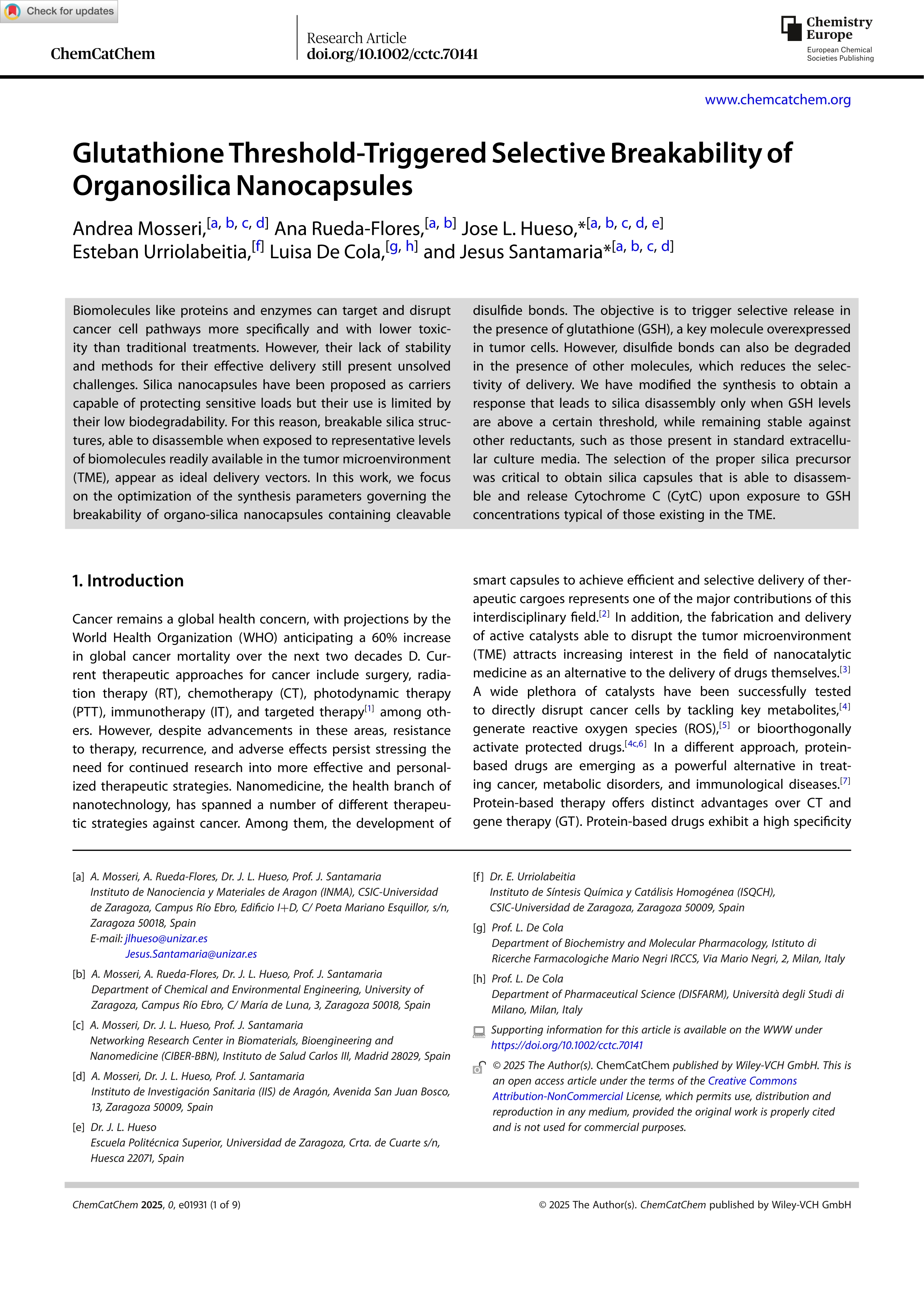 Glutathione Threshold‐Triggered Selective Breakability of Organosilica Nanocapsules
