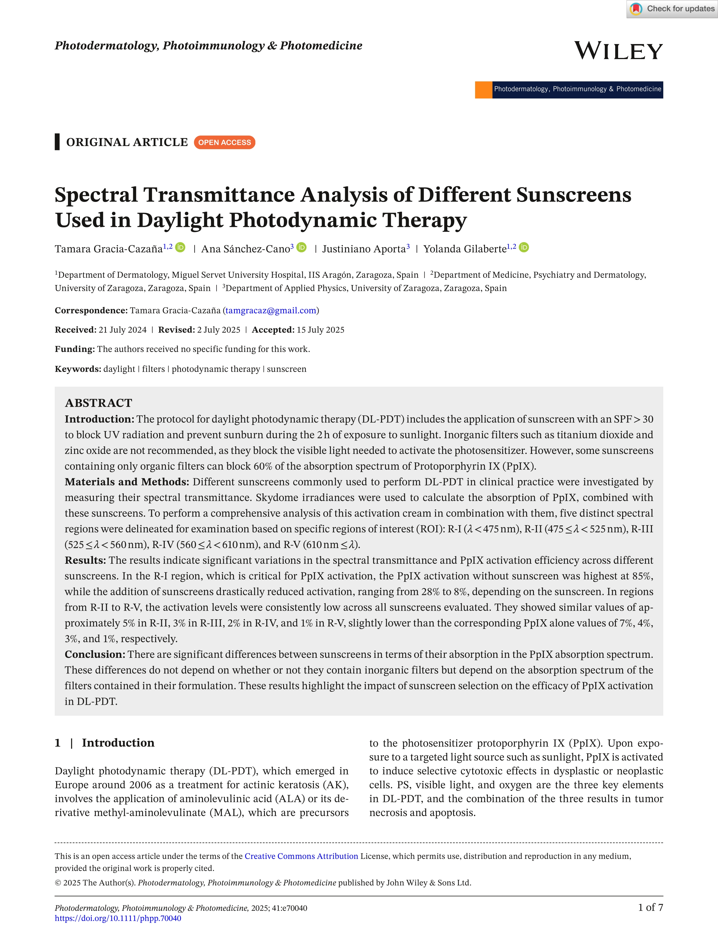 Spectral Transmittance Analysis of Different Sunscreens Used in Daylight Photodynamic Therapy