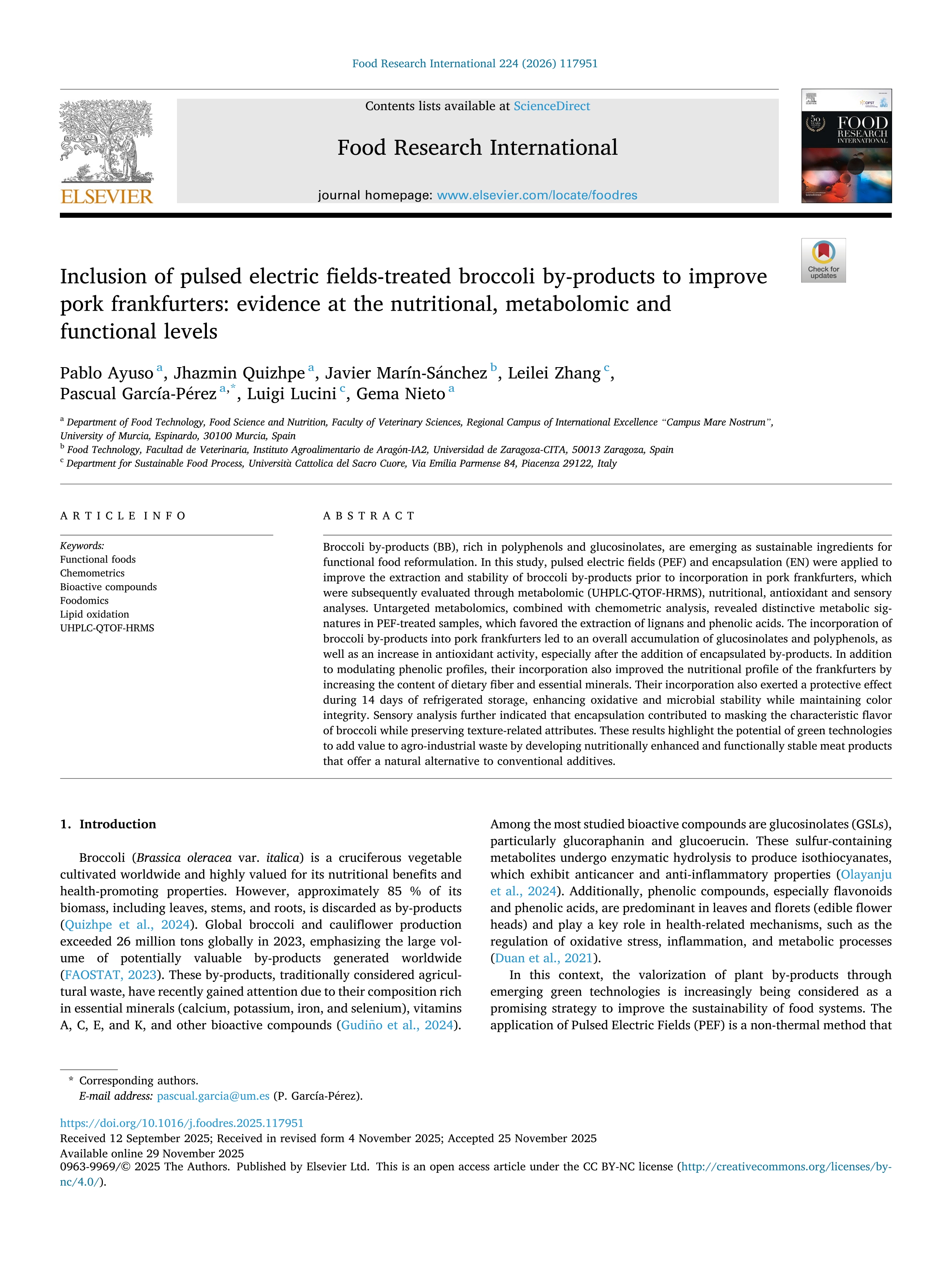 Inclusion of pulsed electric fields-treated broccoli by-products to improve pork frankfurters: evidence at the nutritional, metabolomic and functional levels