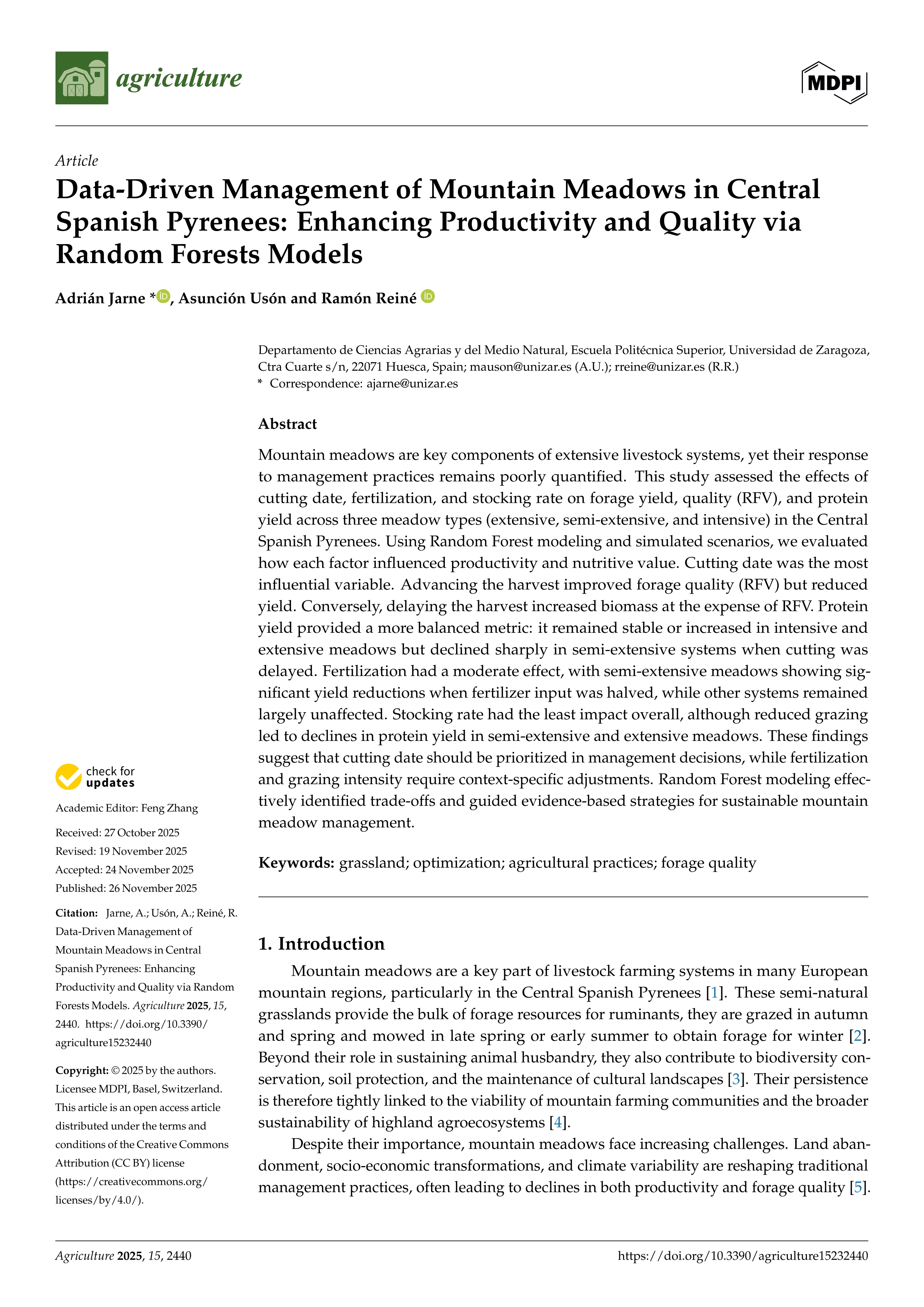 Data-Driven Management of Mountain Meadows in Central Spanish Pyrenees: Enhancing Productivity and Quality via Random Forests Models