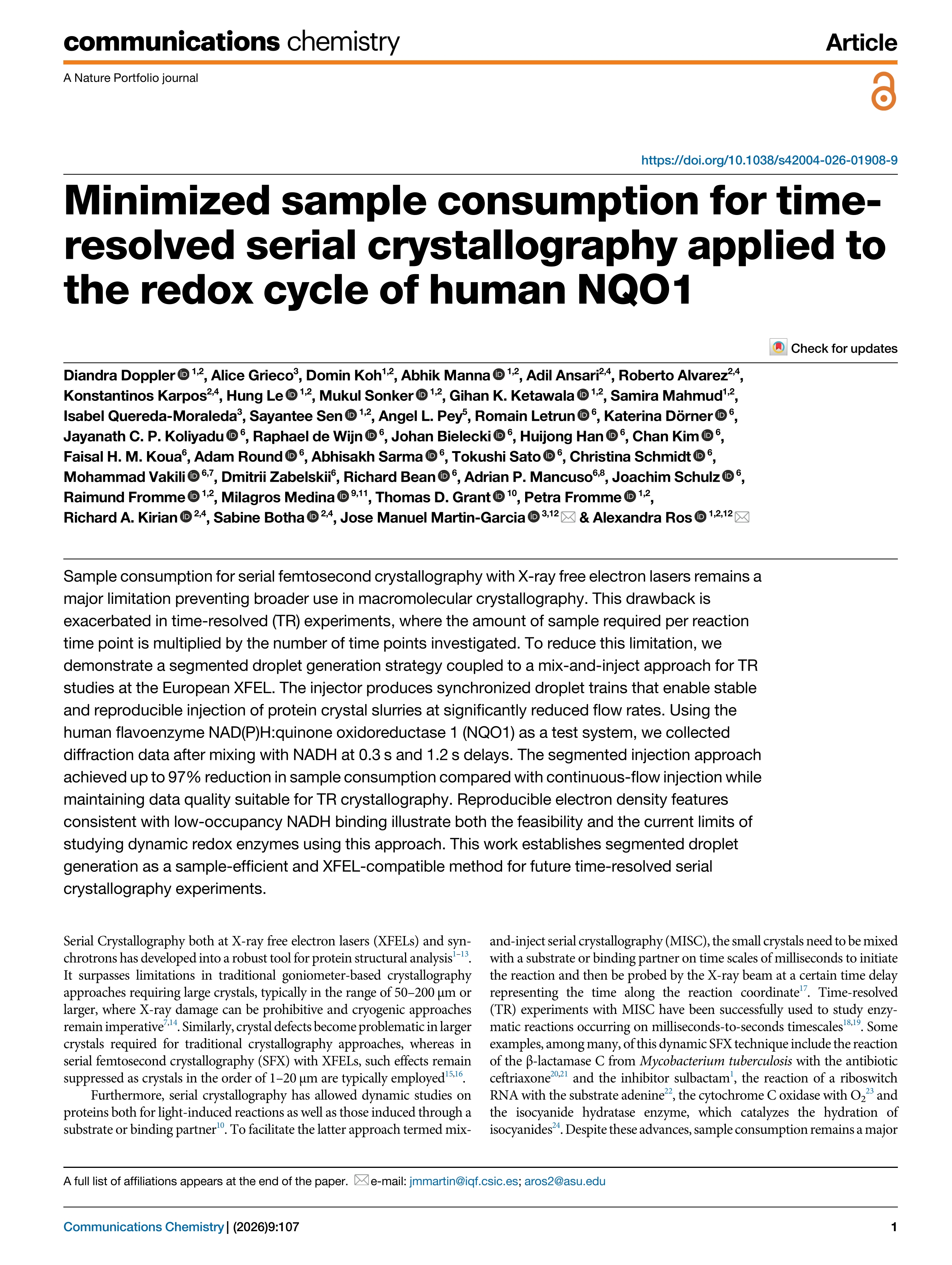 Minimized sample consumption for time-resolved serial crystallography applied to the redox cycle of human NQO1