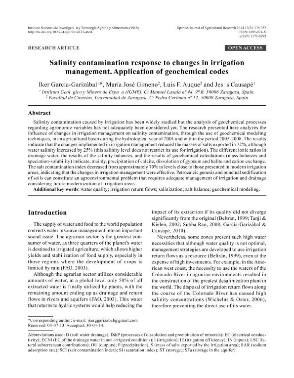 Salinity contamination response to changes in irrigation management. Application of geochemical codes