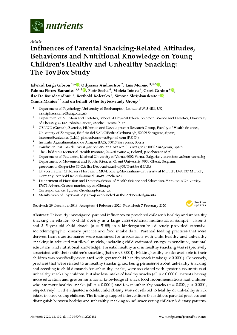 Influences of parental snacking-related attitudes, behaviours and nutritional knowledge on young children’s healthy and unhealthy snacking: The ToyBox study