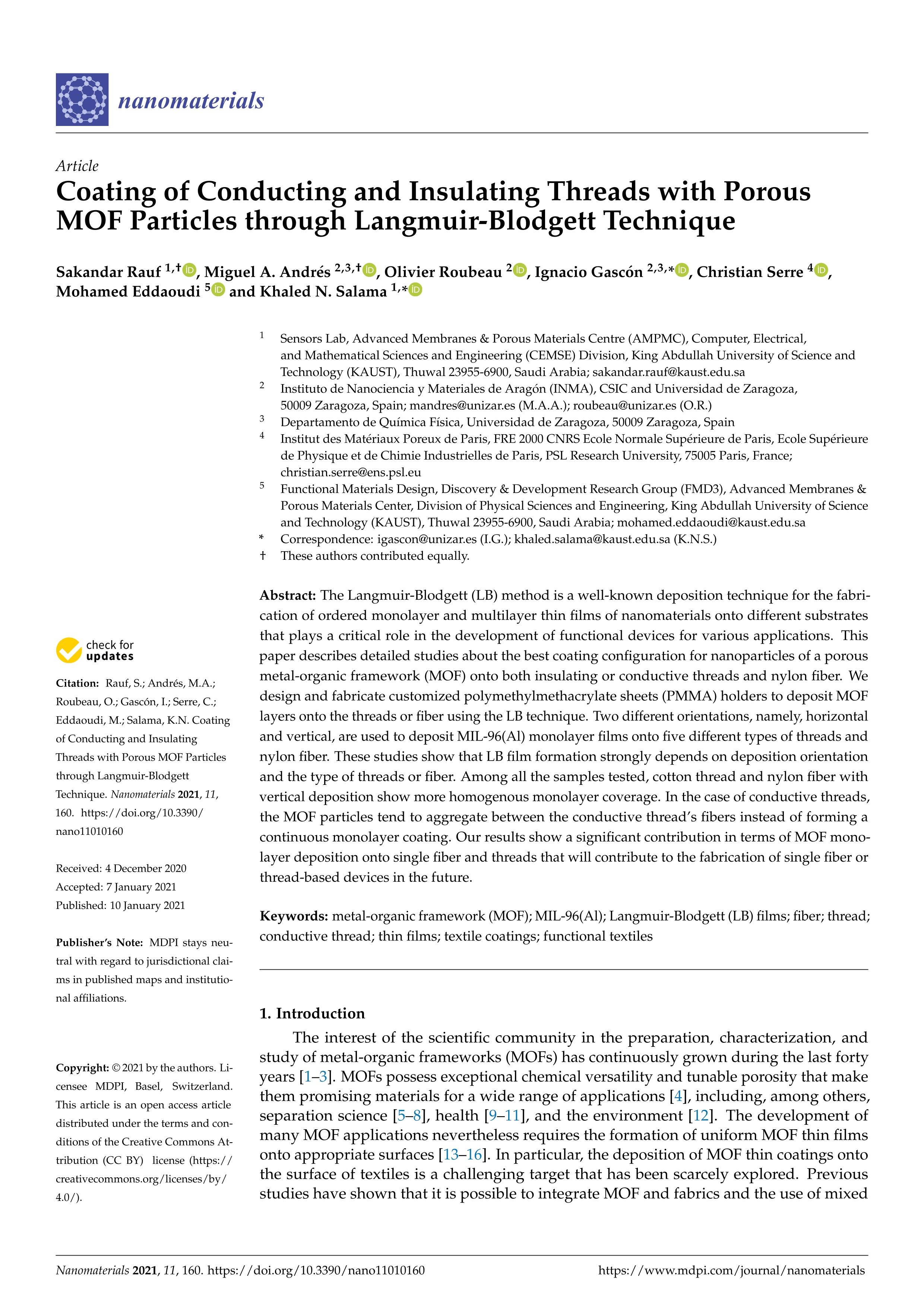 Coating of conducting and insulating threads with porous mof particles through langmuir-blodgett technique